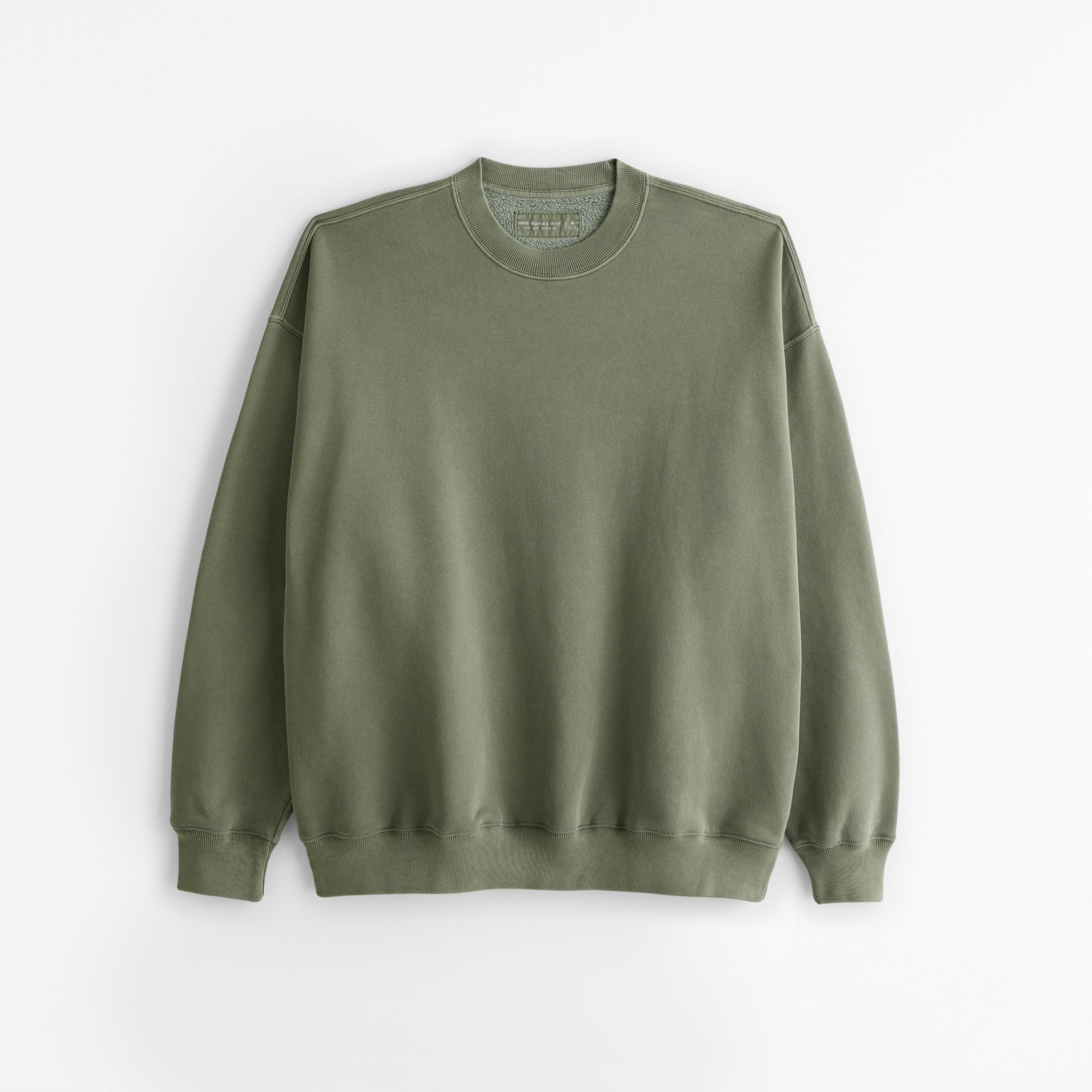 Essential Crew Sweatshirt Product Image