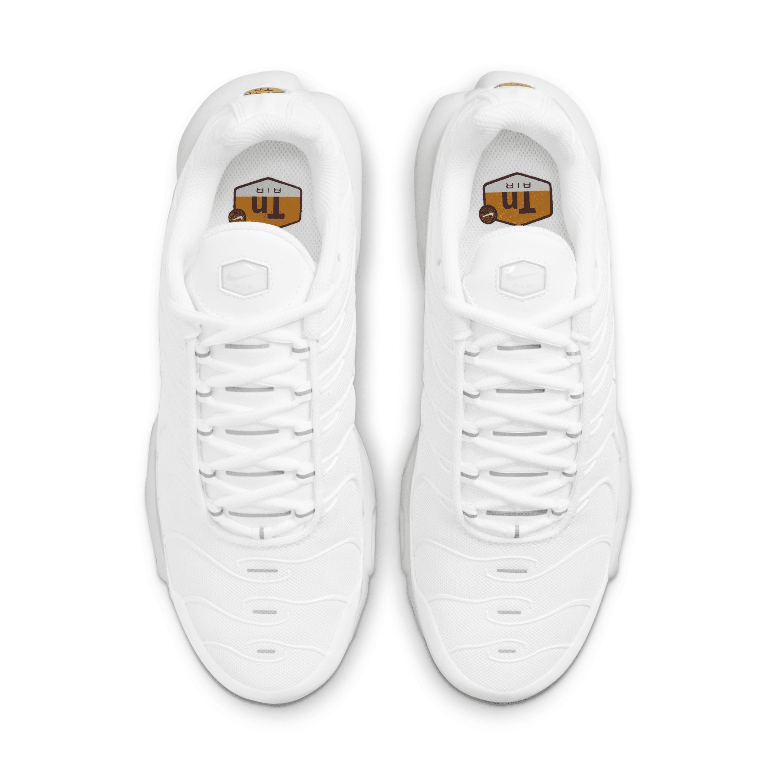 Nike Womens Air Max Plus Shoes | DM2362-100 Product Image