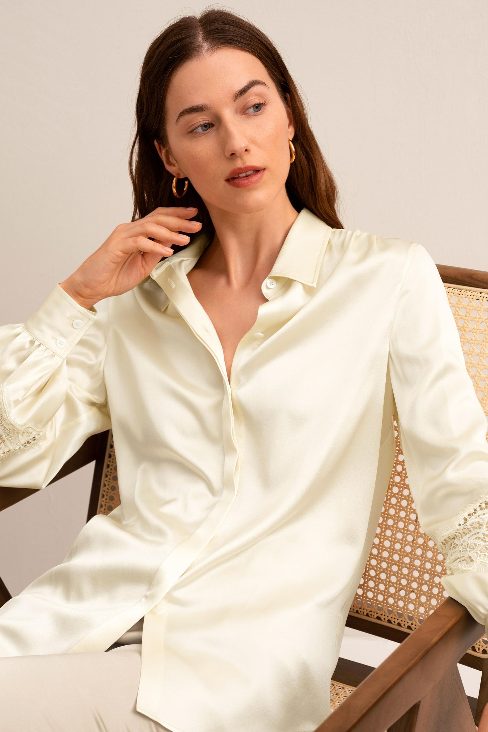 Armeria Lace Blouse Product Image