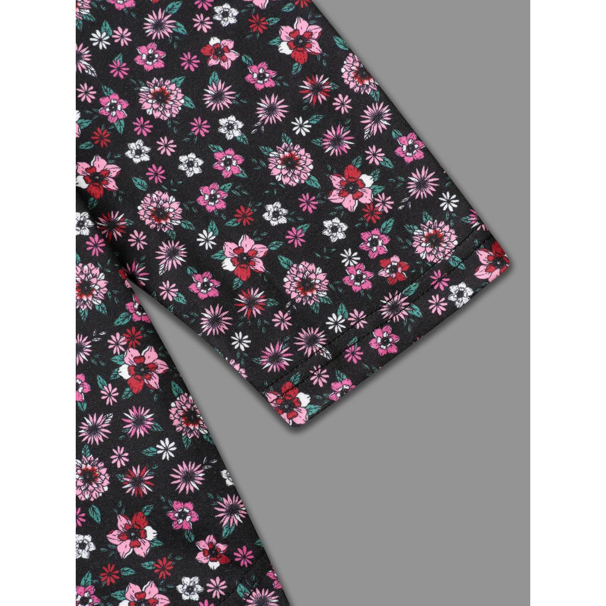 Plus Size Ditsy Floral Crew Neck Curved Hem T-shirt Multicolor Women Elegant Non Natural Flowers Round Neck Everyday T-shirts BloomChic 14-16/1X Product Image