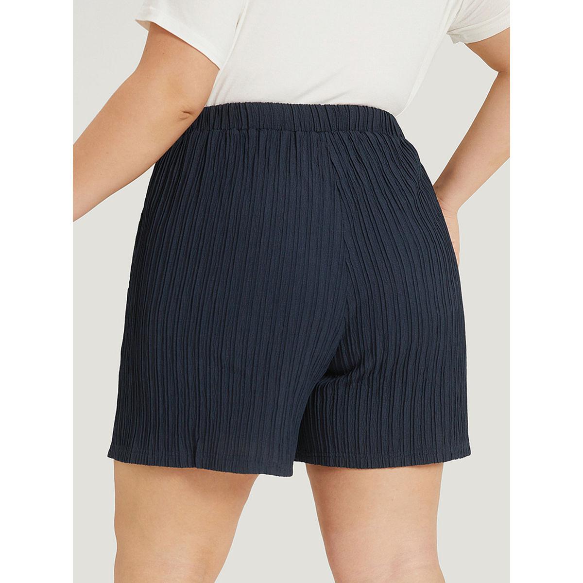 Plus Size Floral Embroidered Textured Stretchy Waist Shorts Women Midnight Casual Bodycon Casual Shorts BloomChic 18-20/2X Product Image