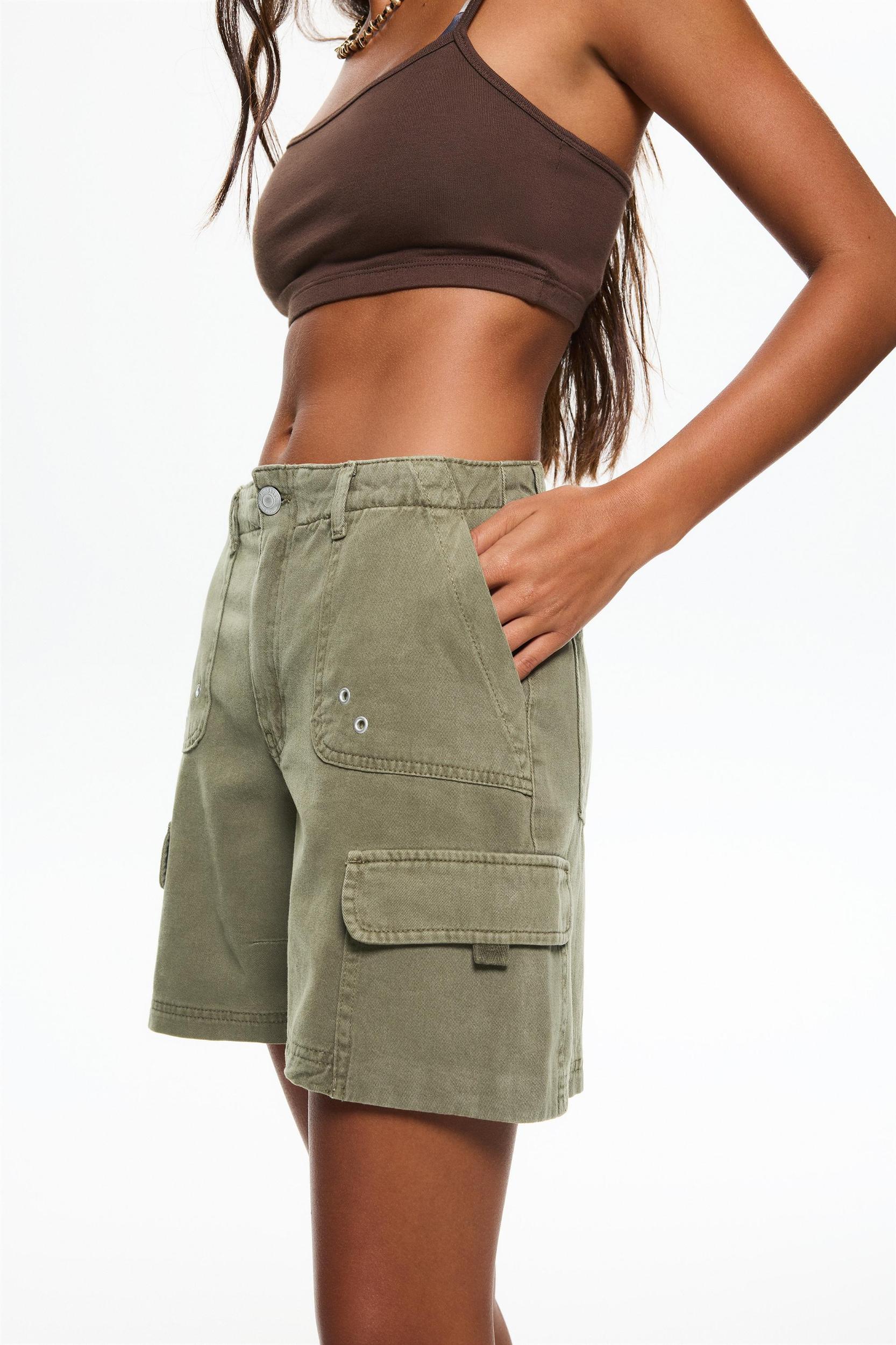Cargo Bermuda shorts Product Image