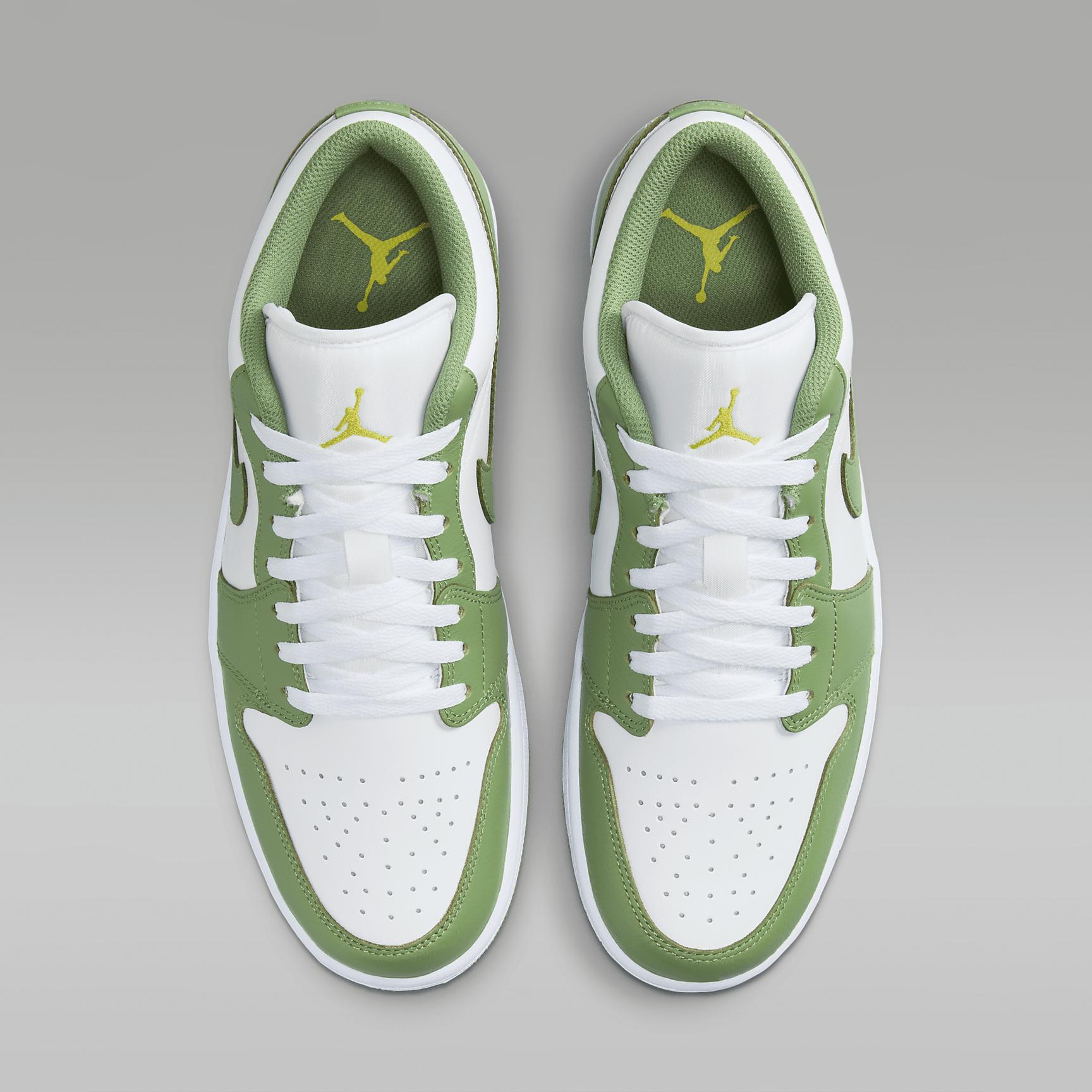 Air Jordan 1 Low SE Men's Shoes Product Image