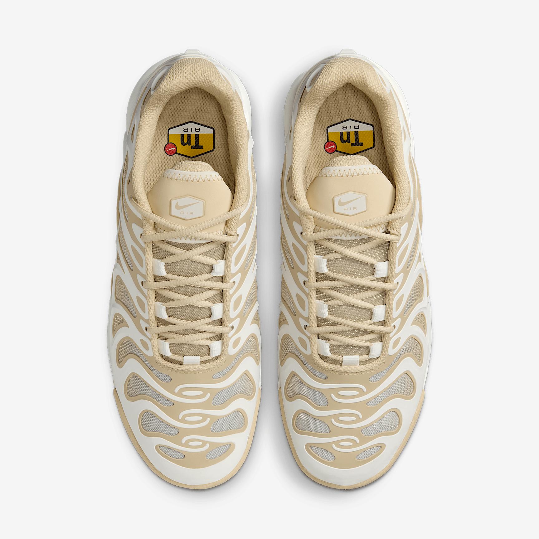 Womens Nike Air Max Plus Drift Casual Shoes Product Image