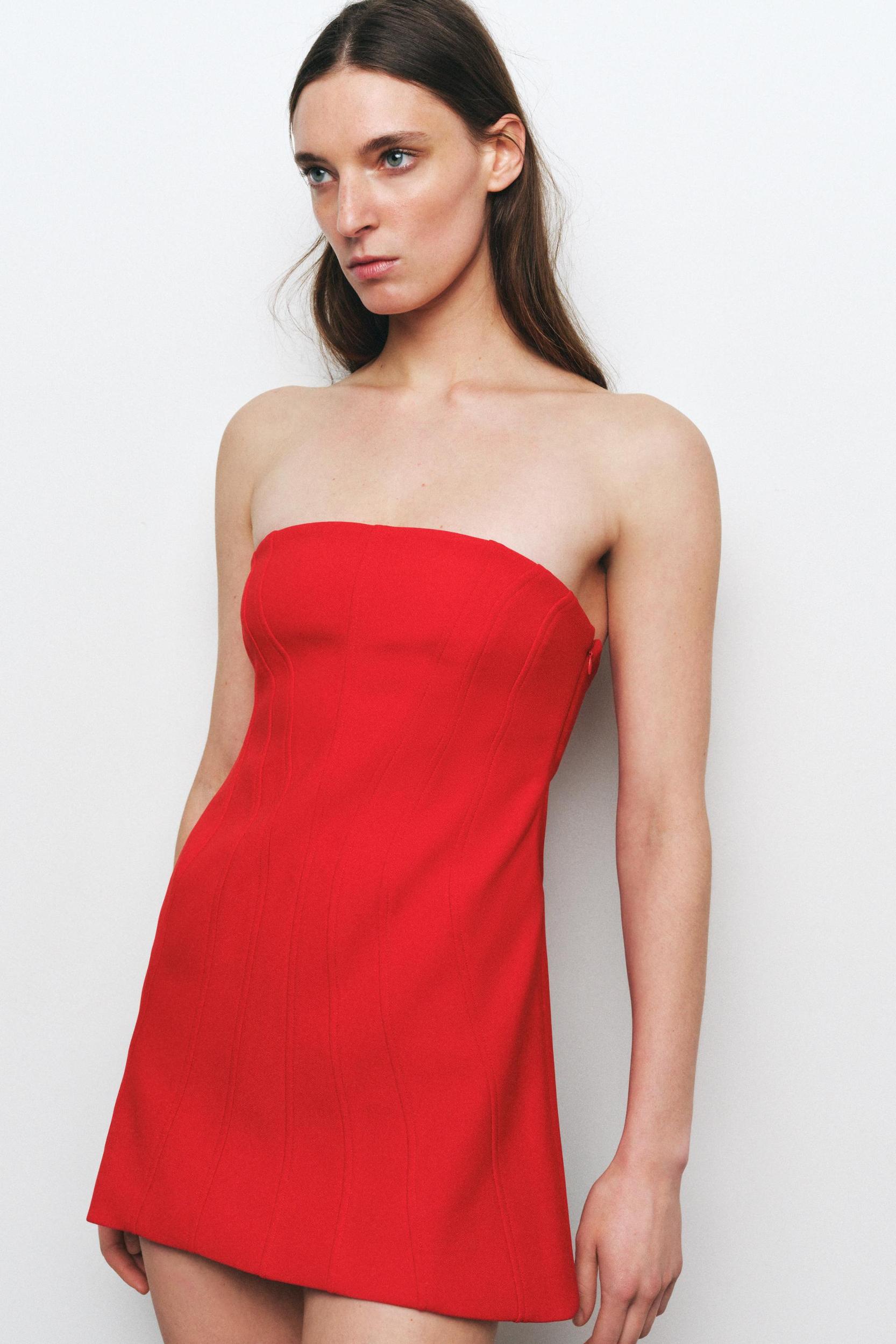 SHORT STRAPLESS DRESS Product Image