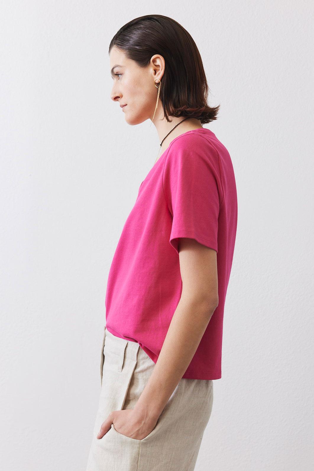 Classic Cotton V-Neck Product Image