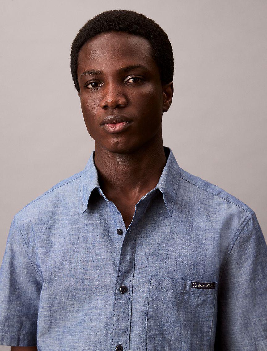 Chambray Short Sleeve Classic Shirt Product Image