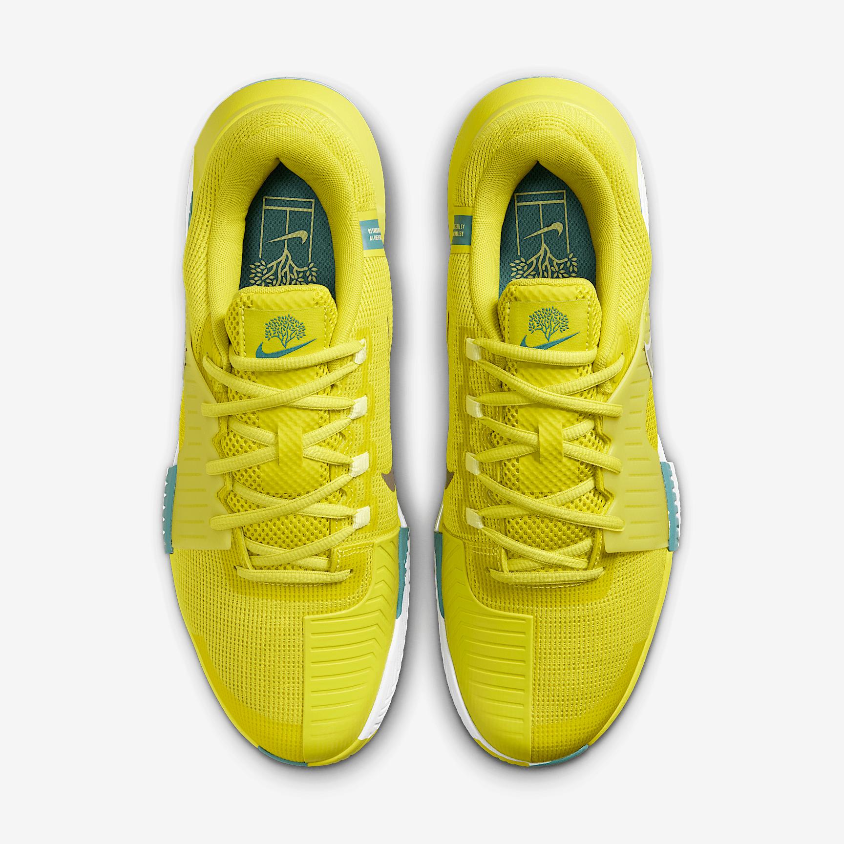 Nike Men's GP Challenge 1 Premium Hard Court Tennis Shoes Product Image