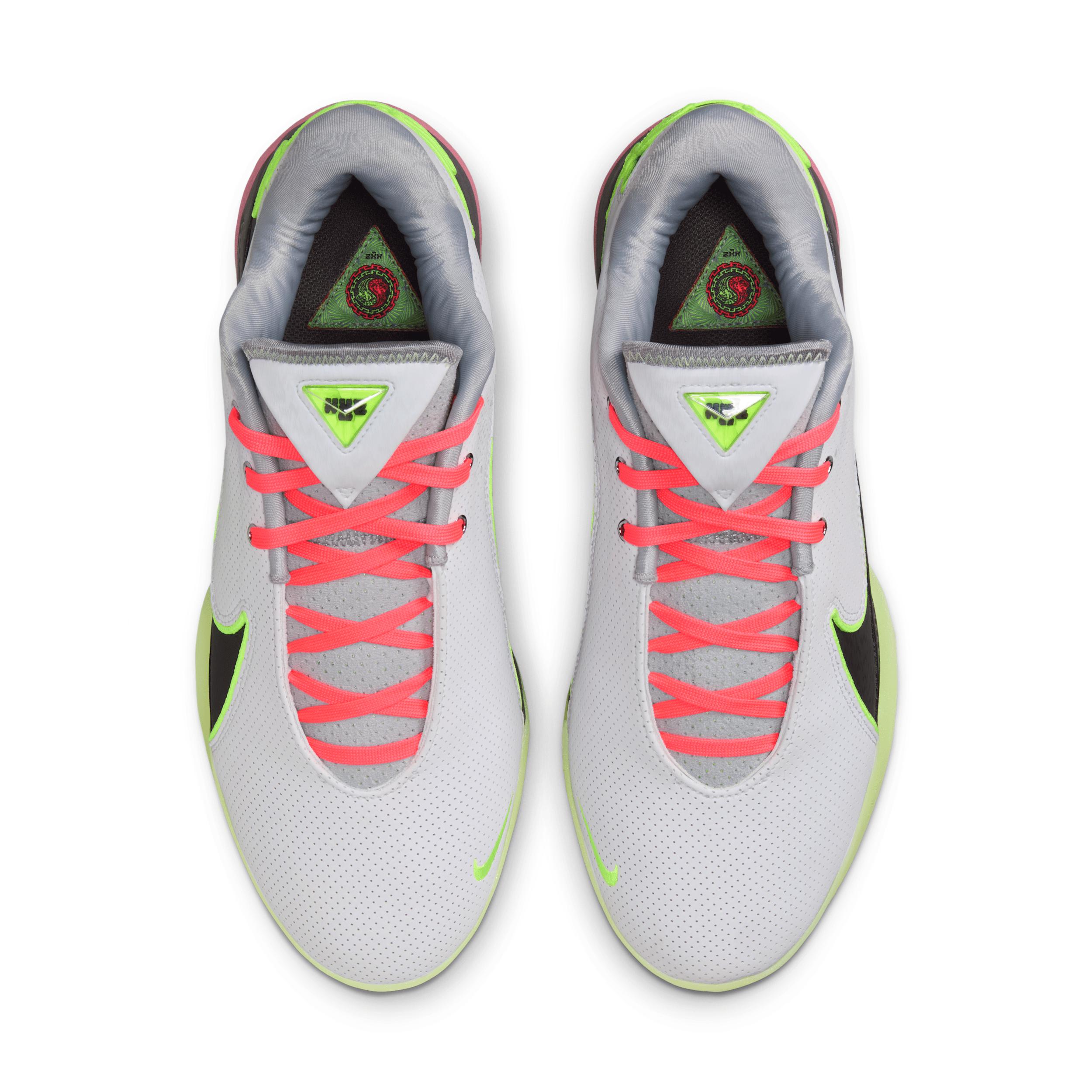 Nike Men's LeBron XXII Basketball Shoes Product Image