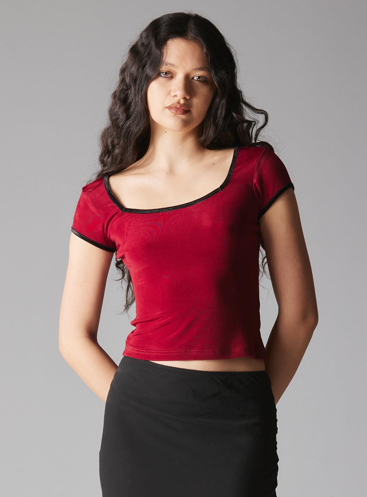 Slink Top Female Product Image