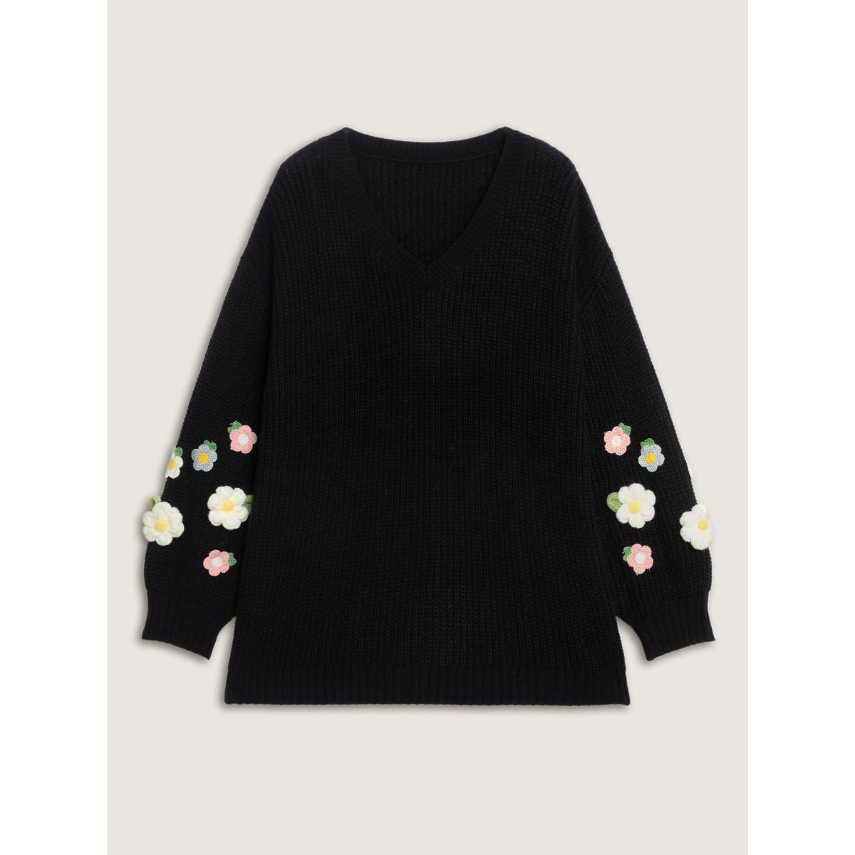 Plus Size Crochet Floral Pattern V-Neck Pullover Black Women Playful Loose Long Sleeve V-neck Casual Pullovers BloomChic 26/4X Product Image