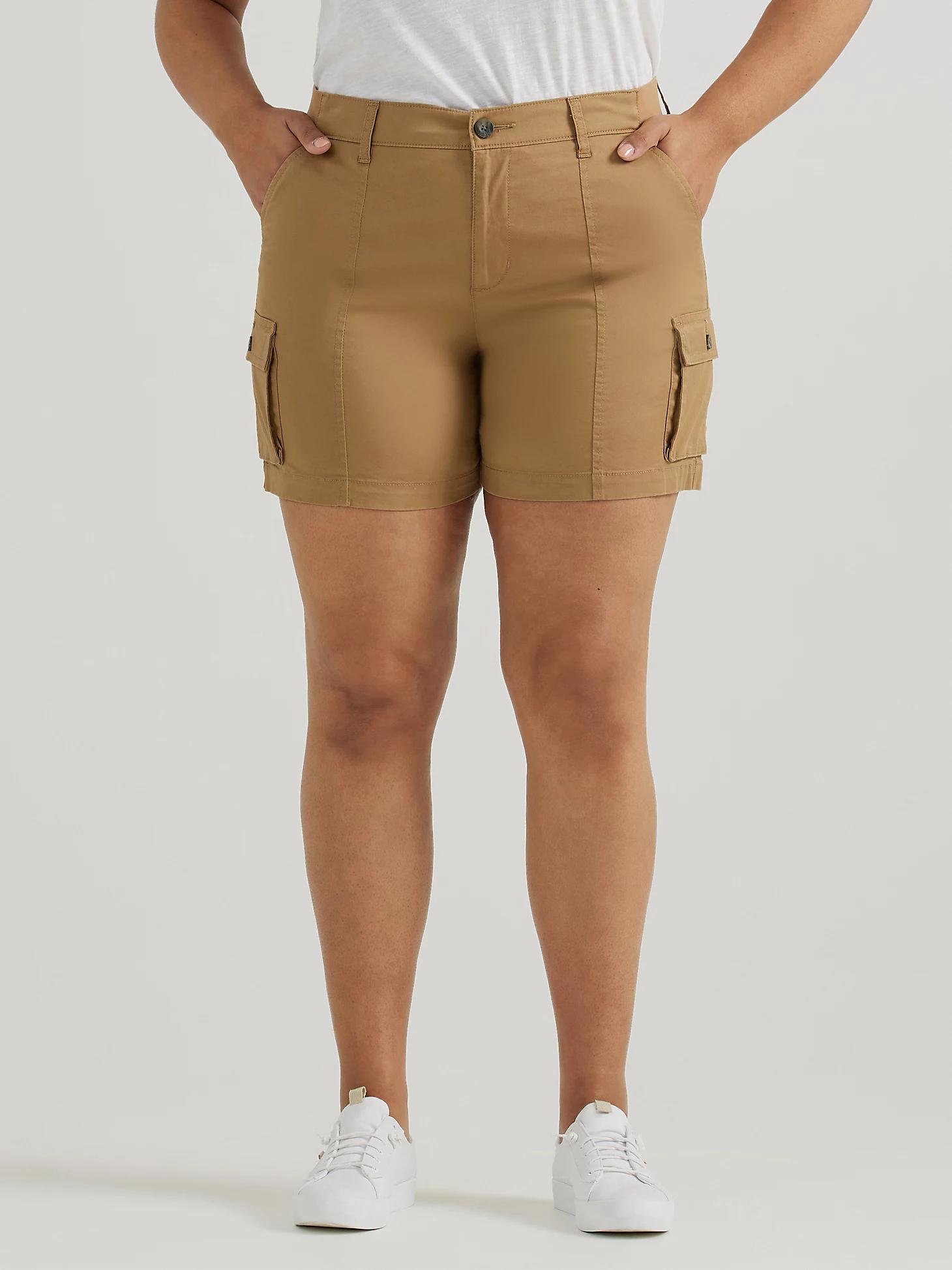 Women's Ultra Lux Comfort with Flex-to-Go Relaxed Fit Cargo Short (Plus) | Women's Shorts | Lee® Product Image