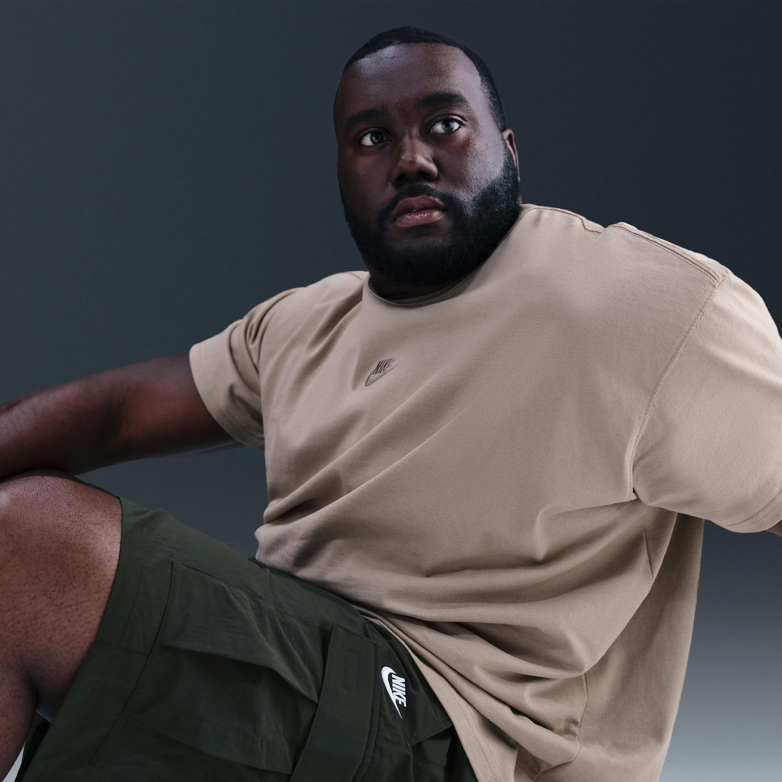 Mens Nike Sportswear Club Utility Shorts | IH5047-010 Product Image