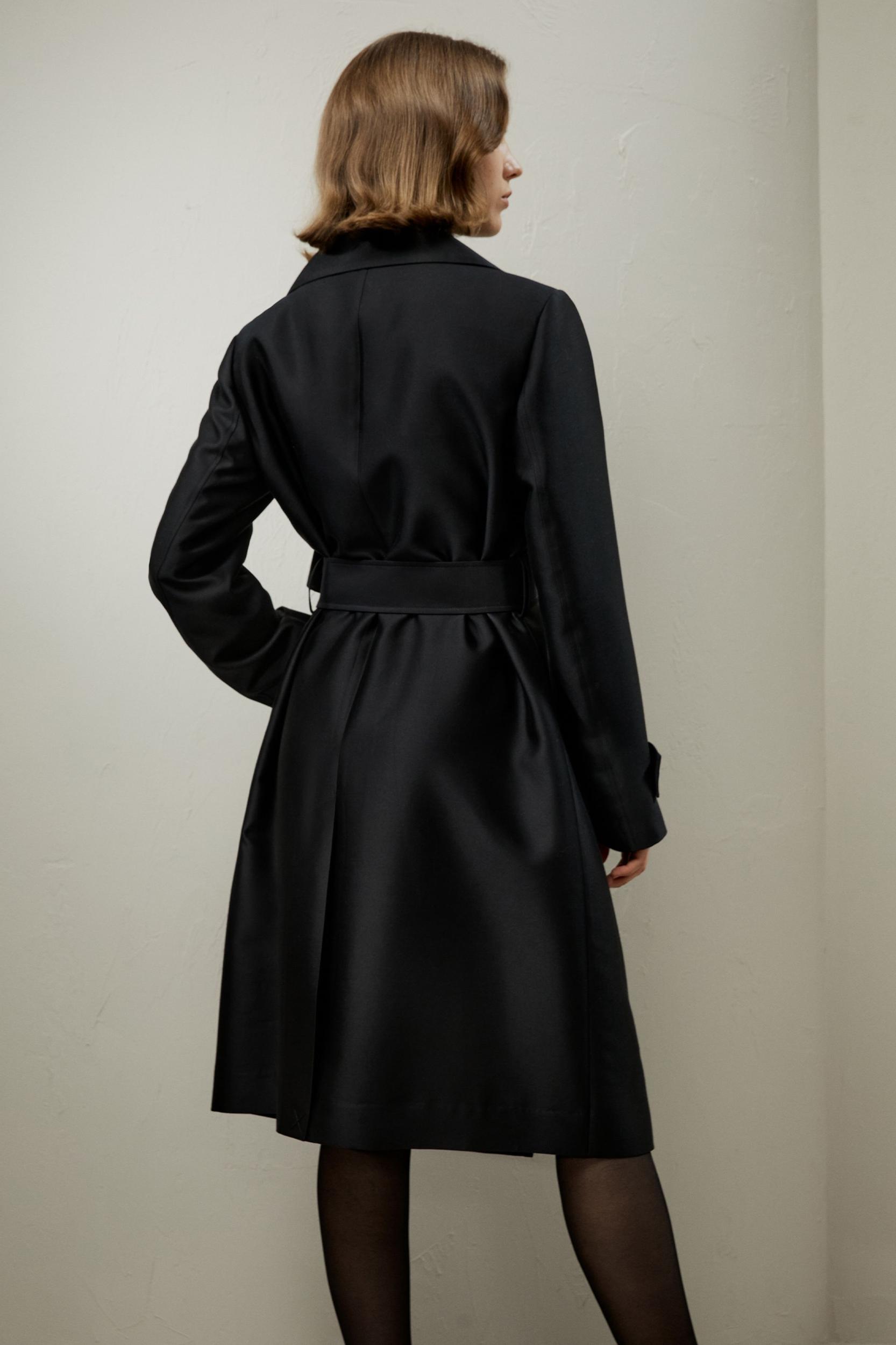 Silk-Wool Mixed Trenchcoat Product Image