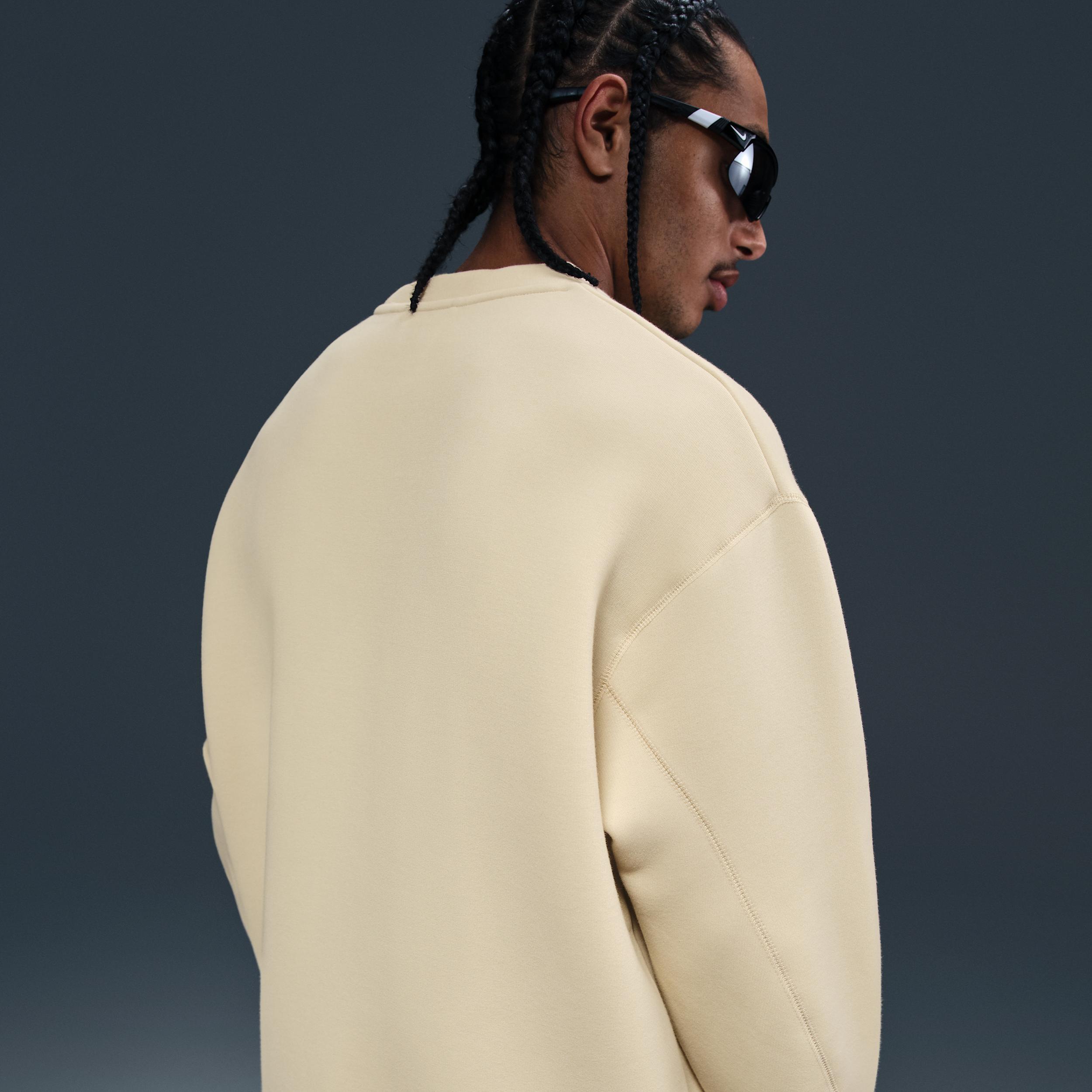 Nike Men's Tech Fleece Crew Product Image