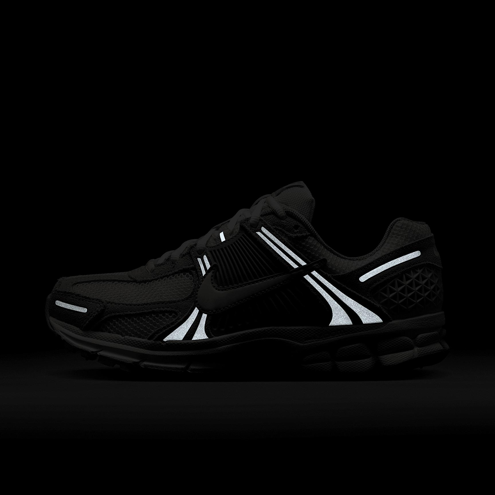 Nike Womens Zoom Vomero 5 Shoes with Reflective Accents | HQ0458-001 Product Image