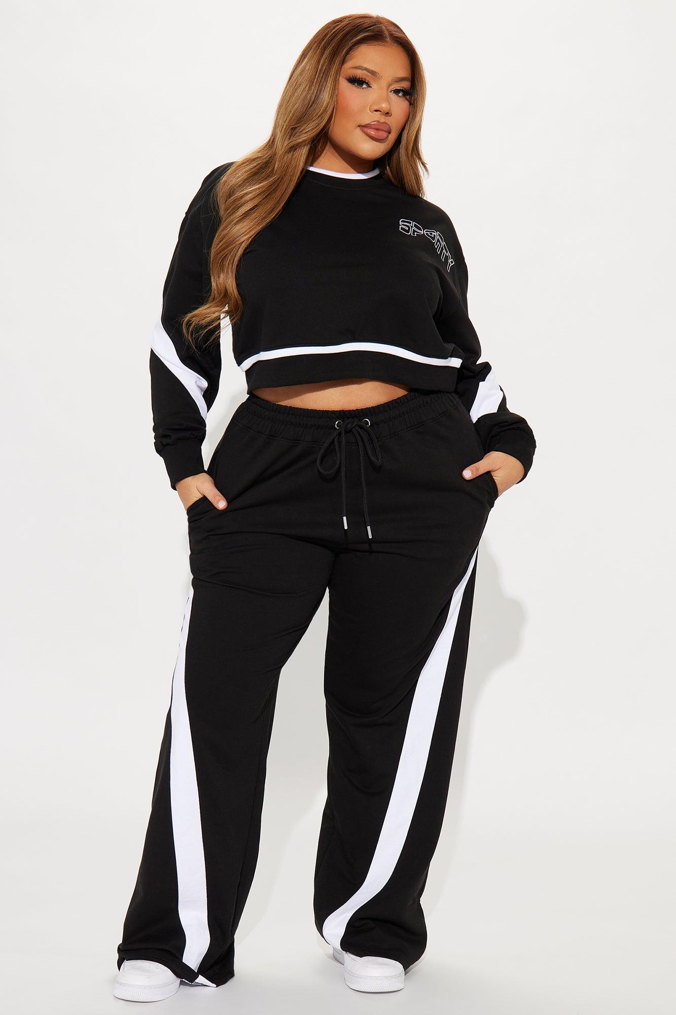 Sporty And Flirty Cropped Sweatshirt - Black/White Product Image