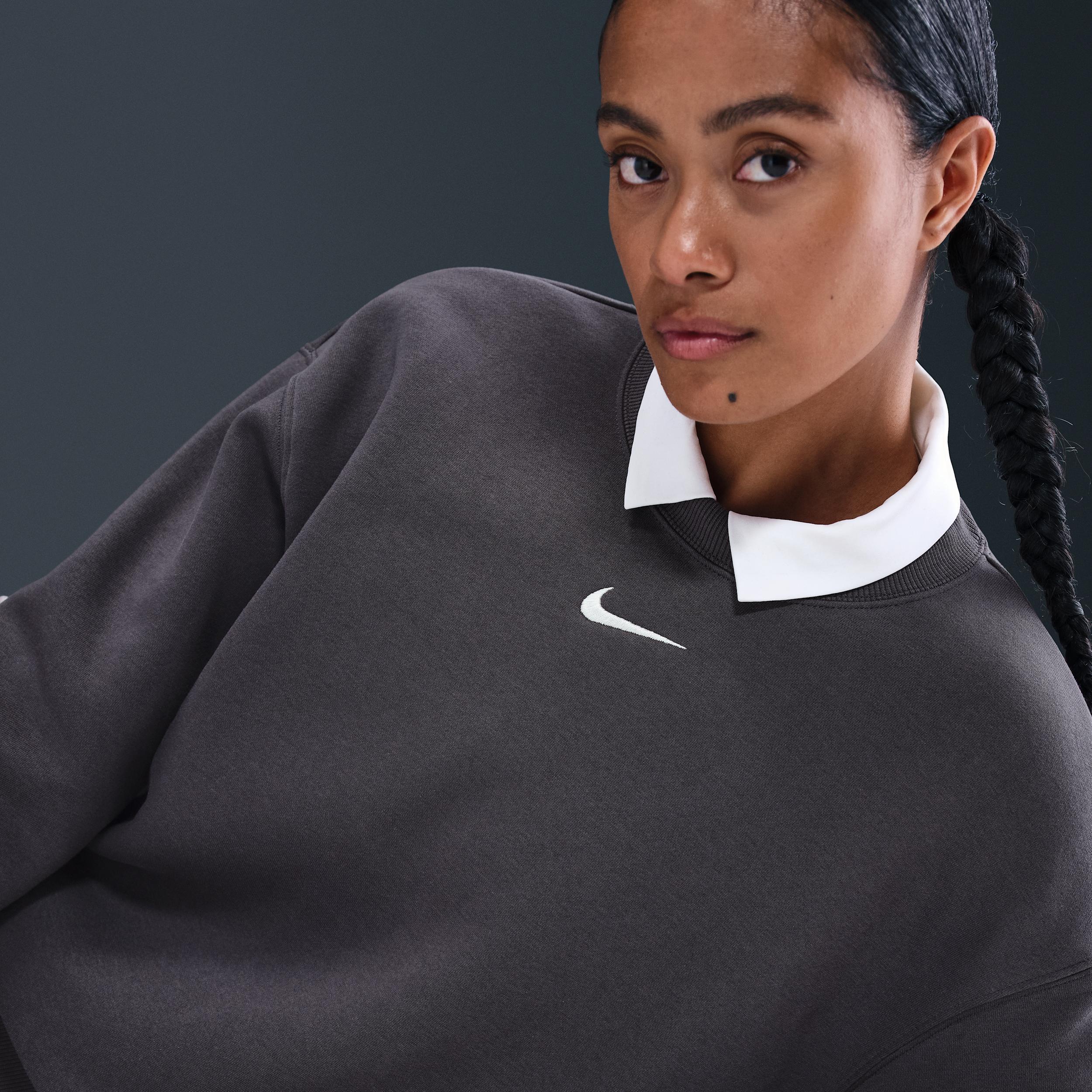 Womens Nike Sportswear Phoenix Fleece Oversized Crew-Neck Sweatshirt | FZ4270-036 Product Image