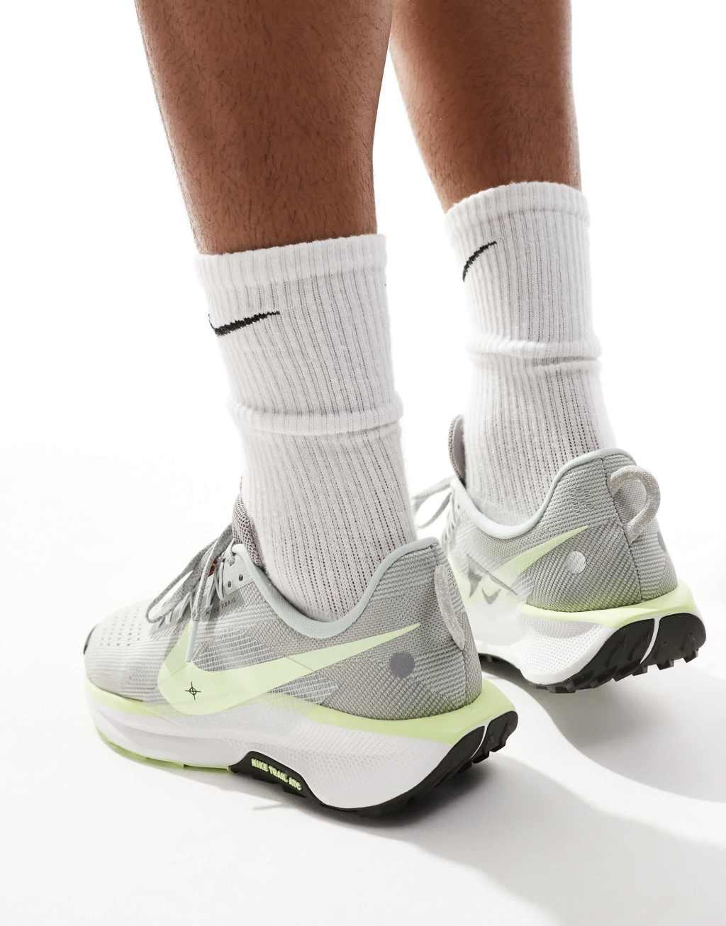 Nike Running Pegasus Trail 5 sneakers in light gray and green Product Image