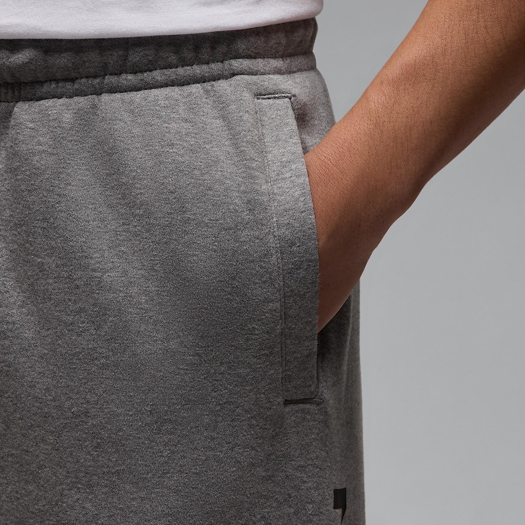Jordan Essentials Men's Fleece Joggers Product Image