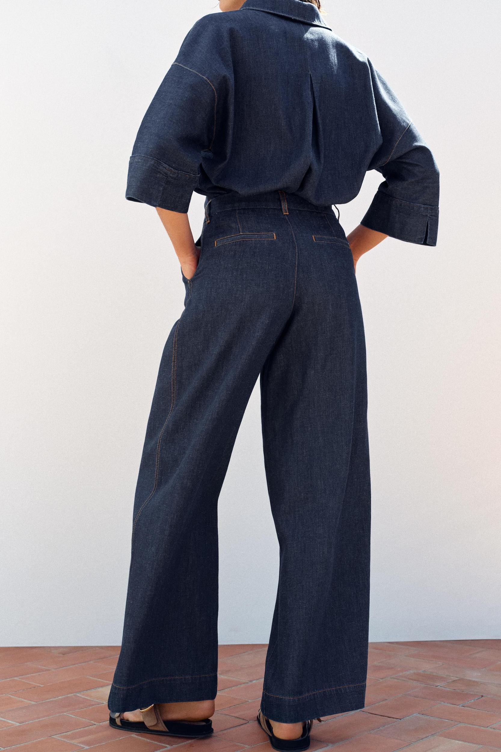 PLEATED HIGH-WAISTED WIDE LEG PANTS Product Image