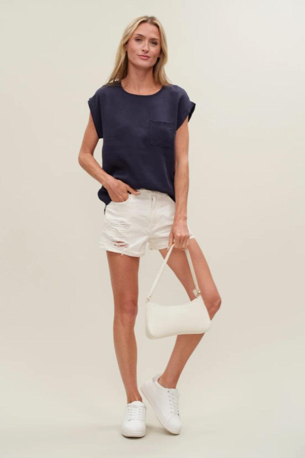 chelsea top Product Image