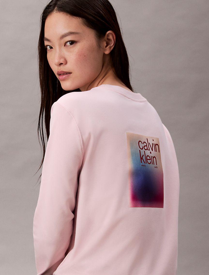 Ombre Logo Graphic Classic T-Shirt Product Image