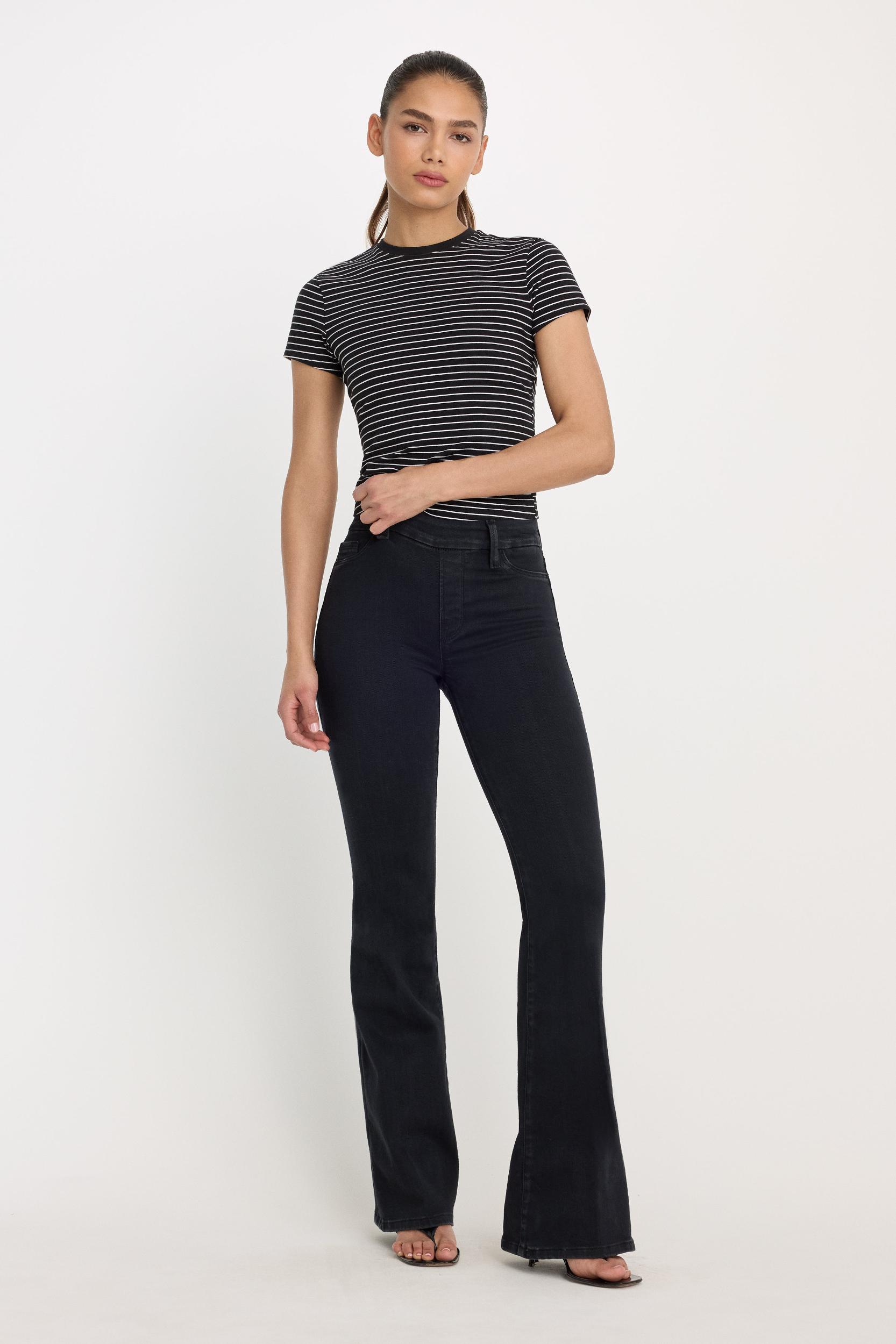 POWER STRETCH PULL-ON FLARE JEANS | BLACK001 Product Image