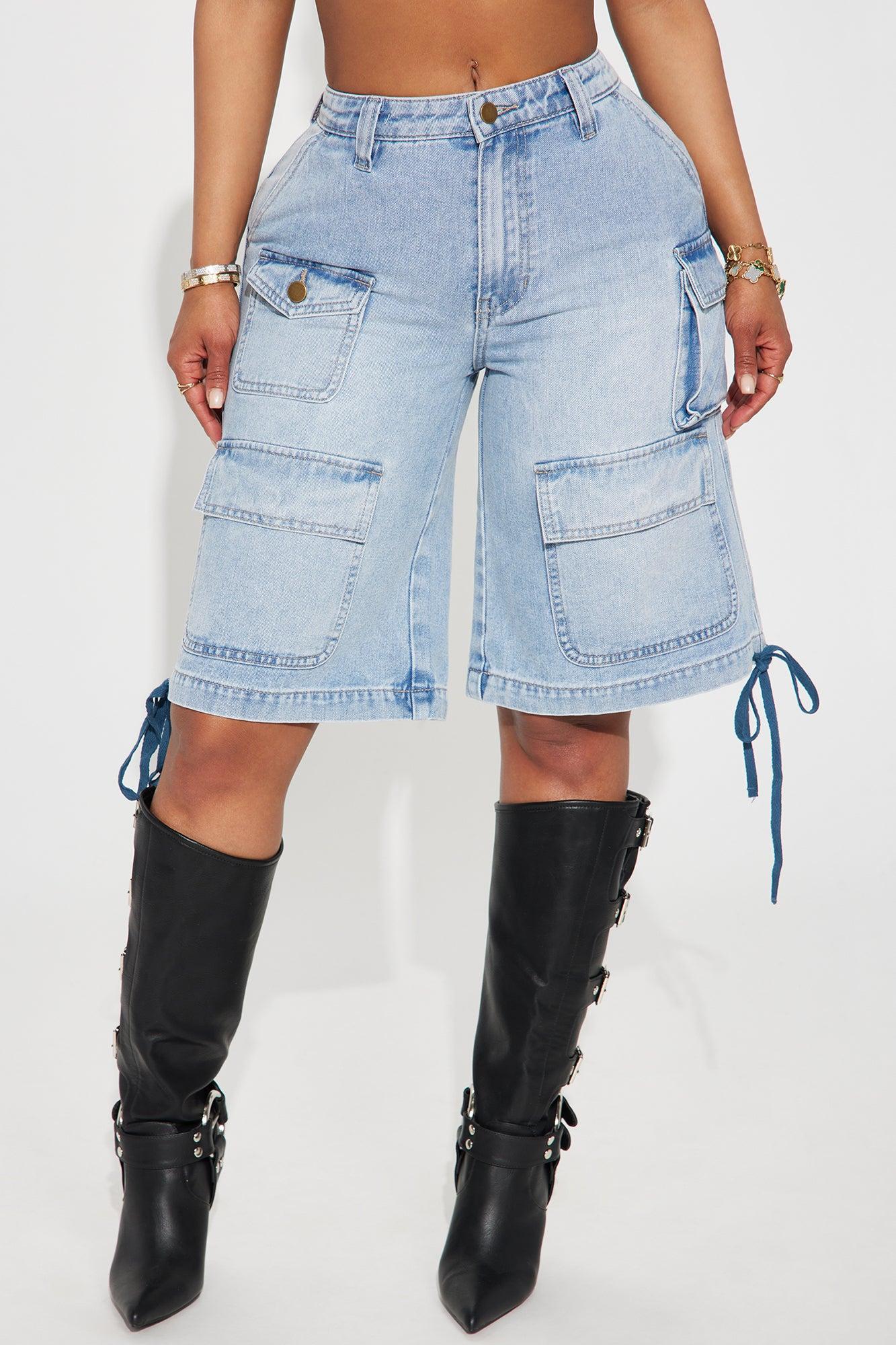 Kent Cargo Denim Shorts - Medium Wash Product Image