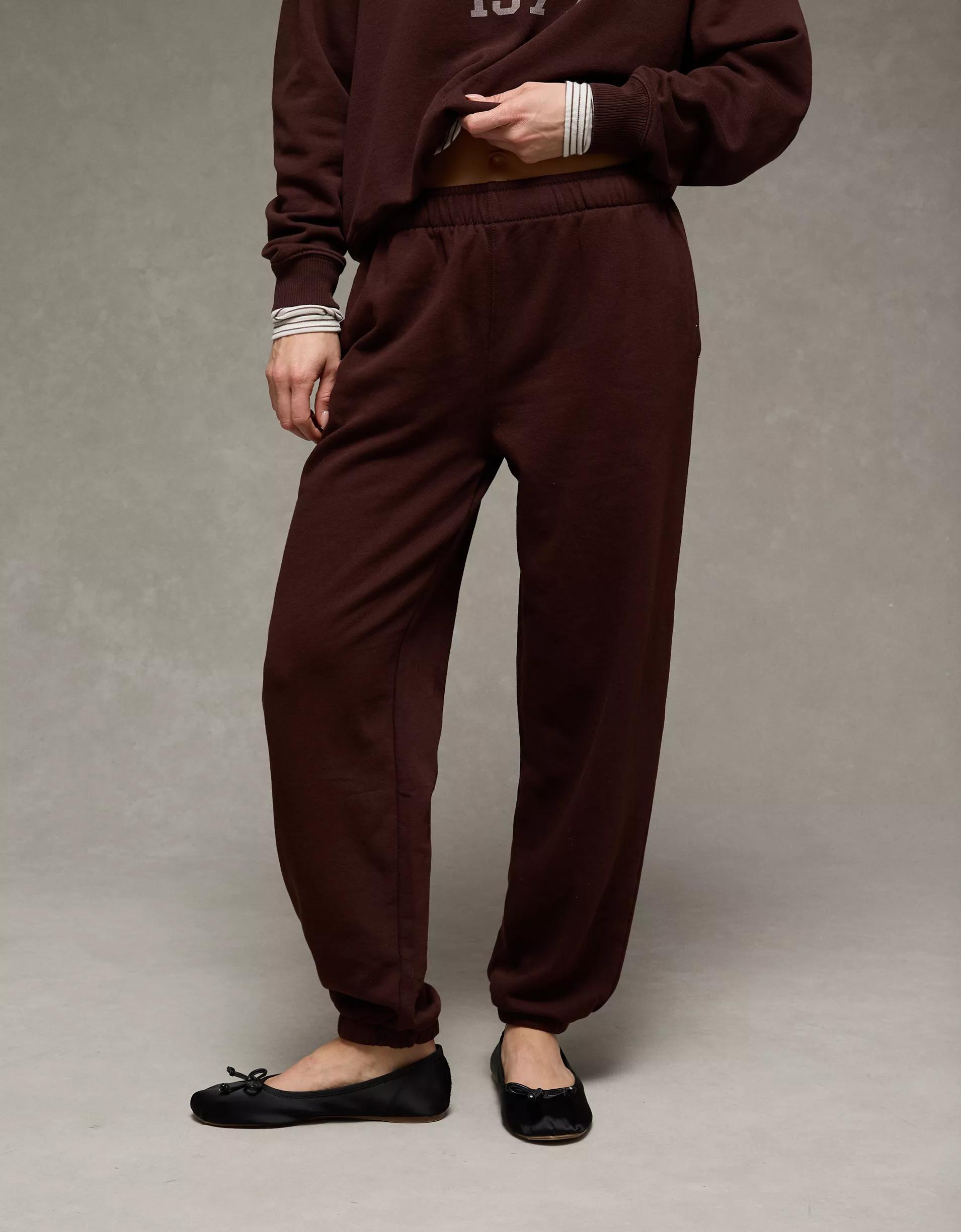 AE High-Waisted Jogger Product Image