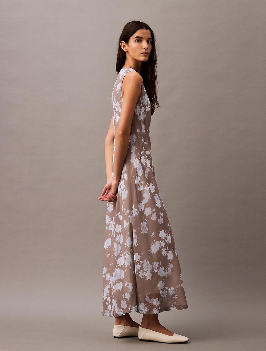 Chiffon Floral Printed V-Neck Dress Product Image