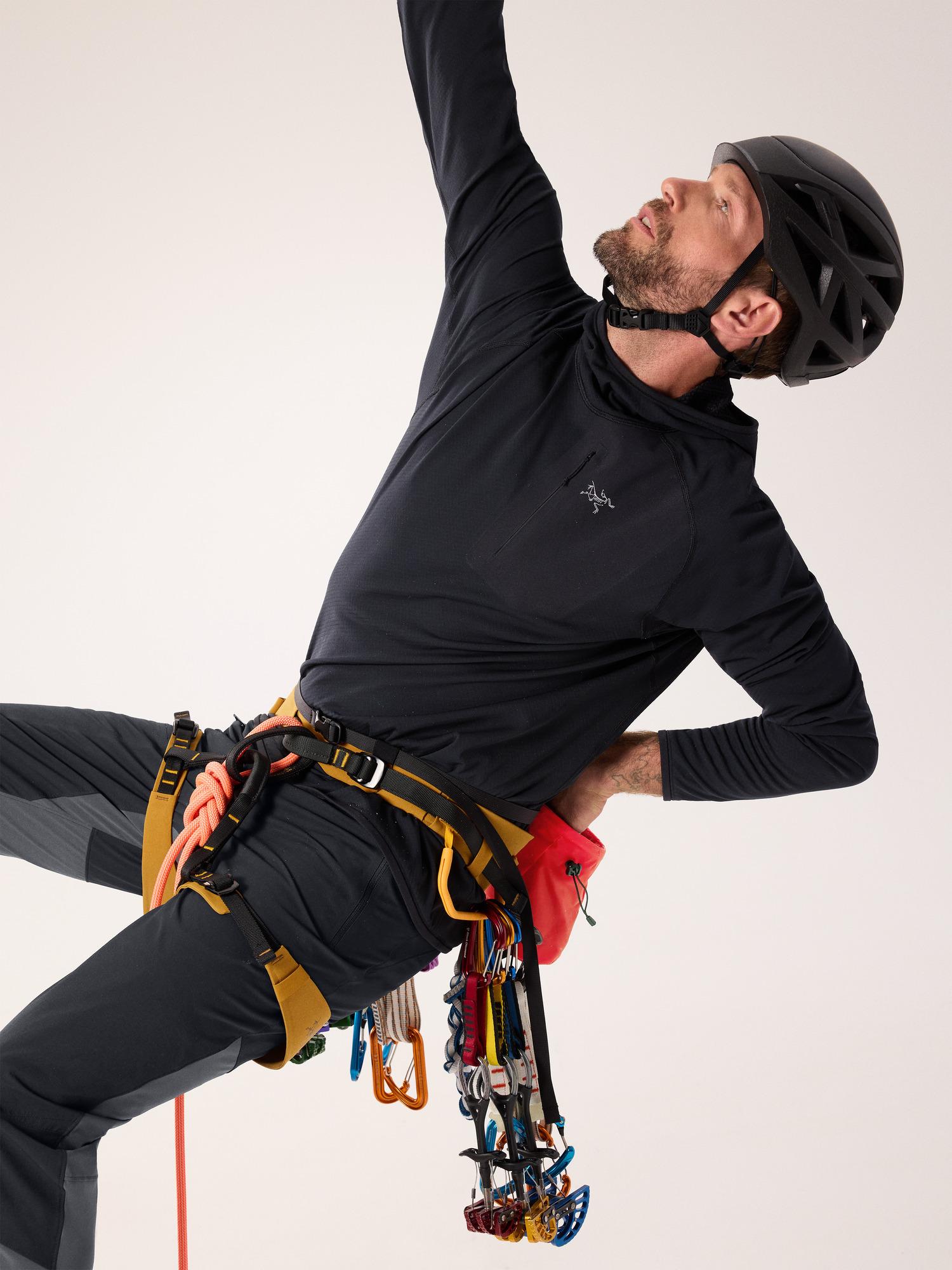 Delta Pullover Hoody Men's Product Image