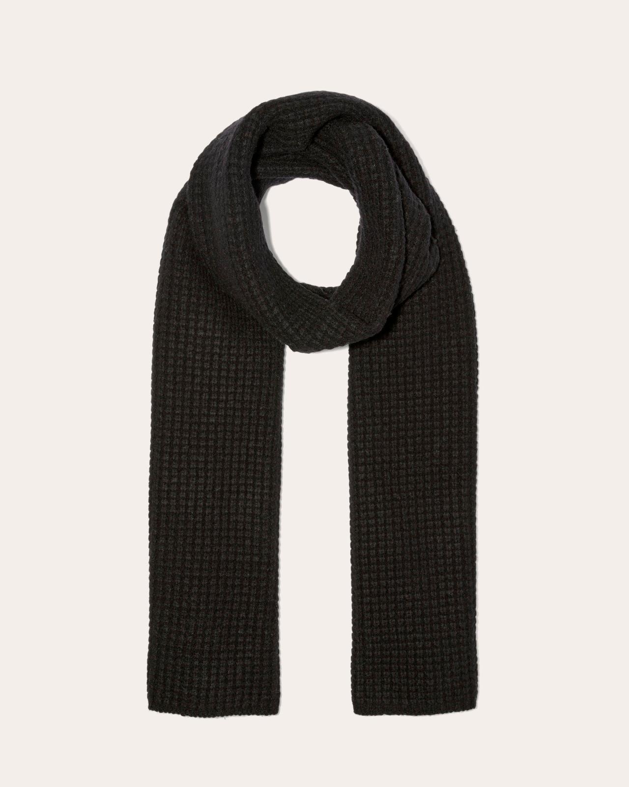 The Waffle Scarf Product Image