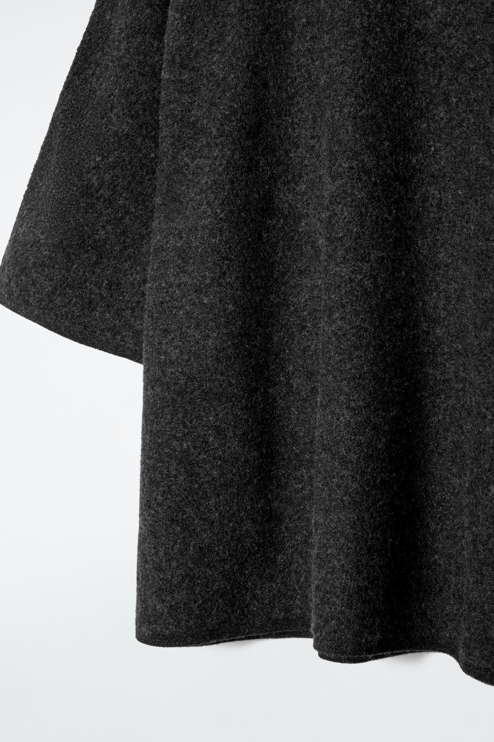 OVERSIZED BOILED MERINO WOOL T-SHIRT Product Image