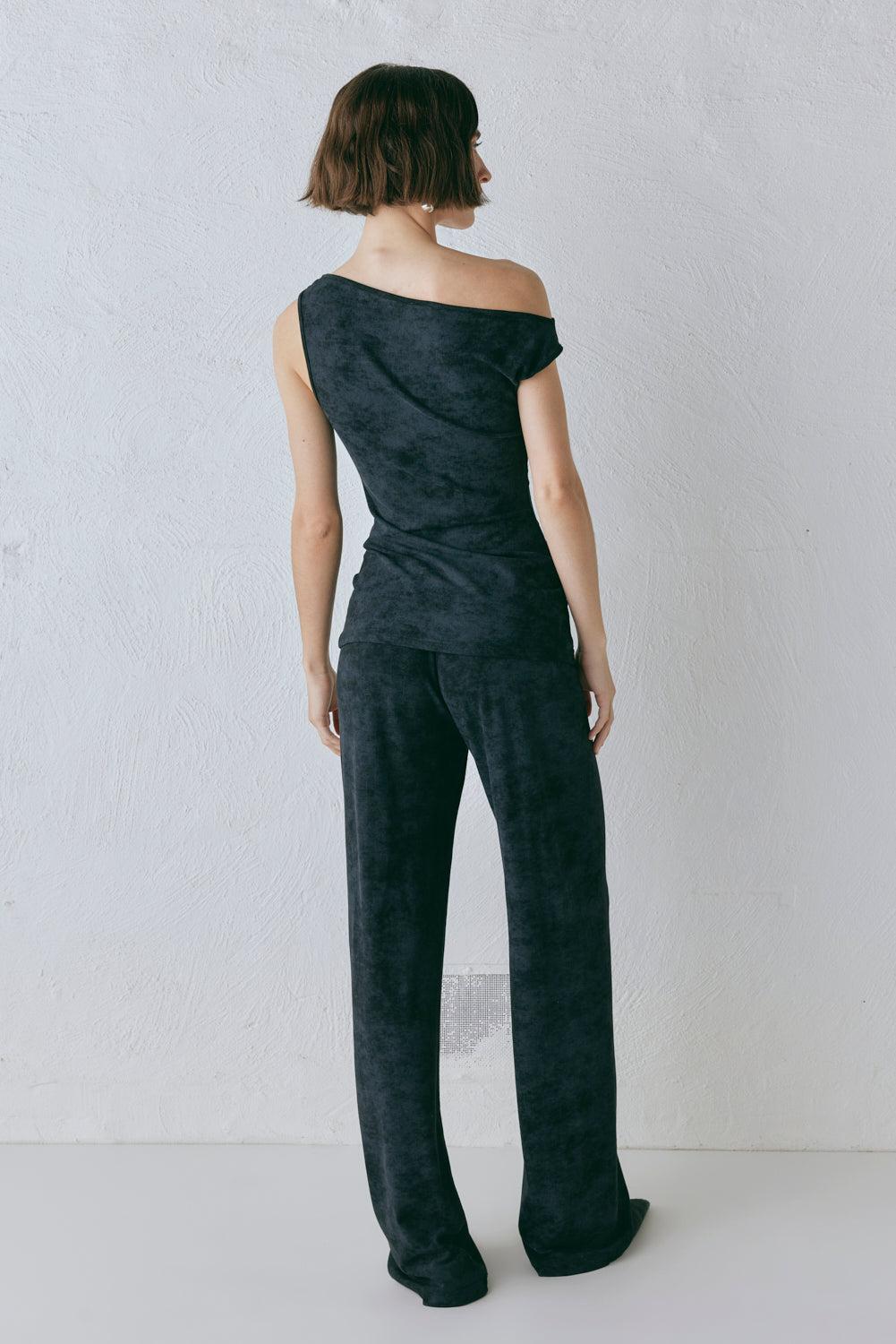 Kemi Top Black Product Image