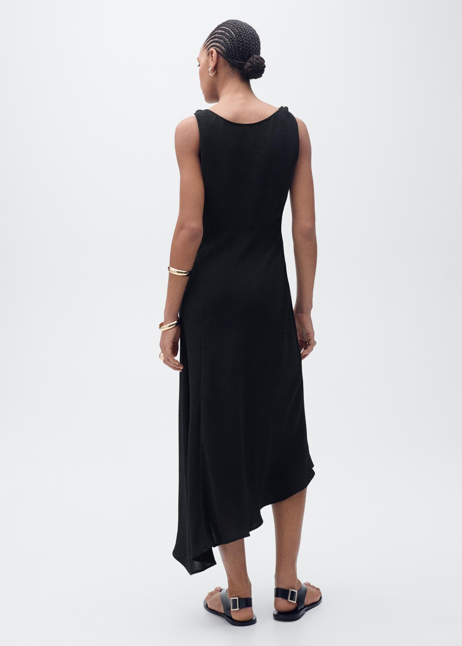 Long asymmetric dress - Women | MANGO USA Product Image