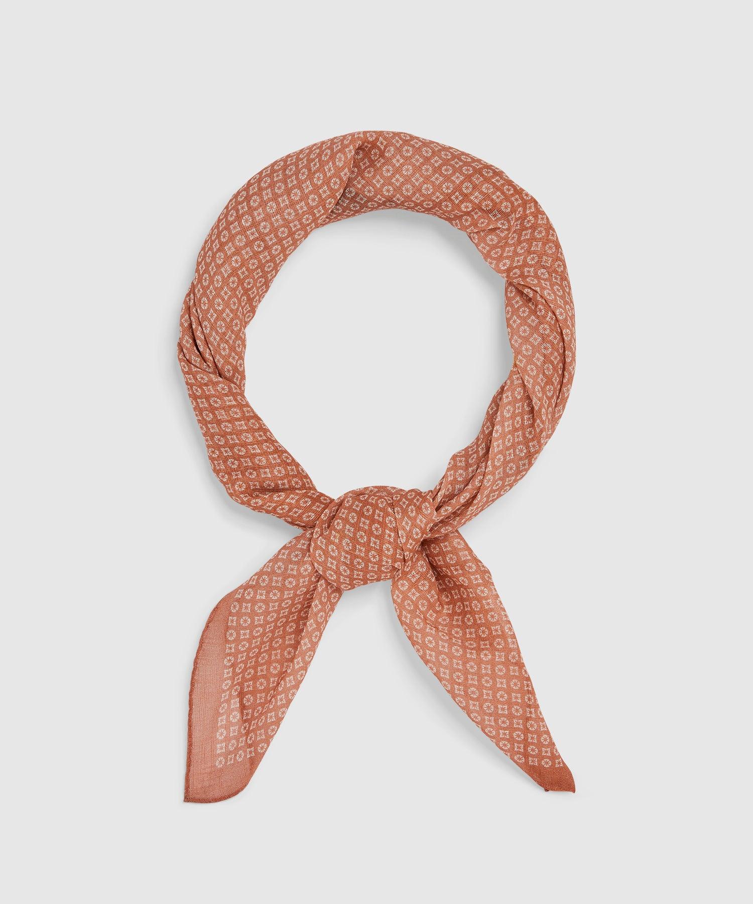 Italian Petal Neat Neckerchief Product Image