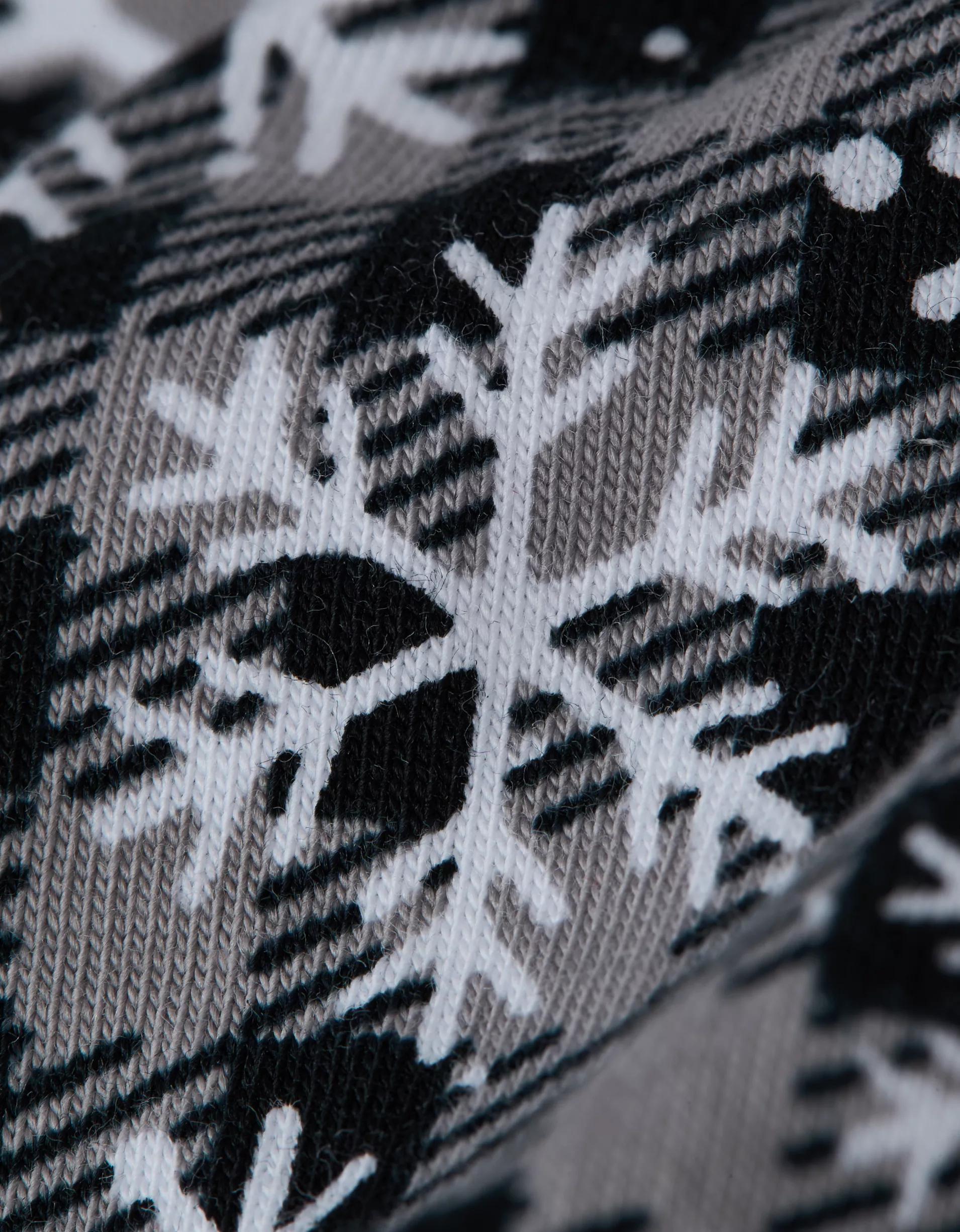 AEO Snow Plaid 6" Classic Boxer Brief Product Image