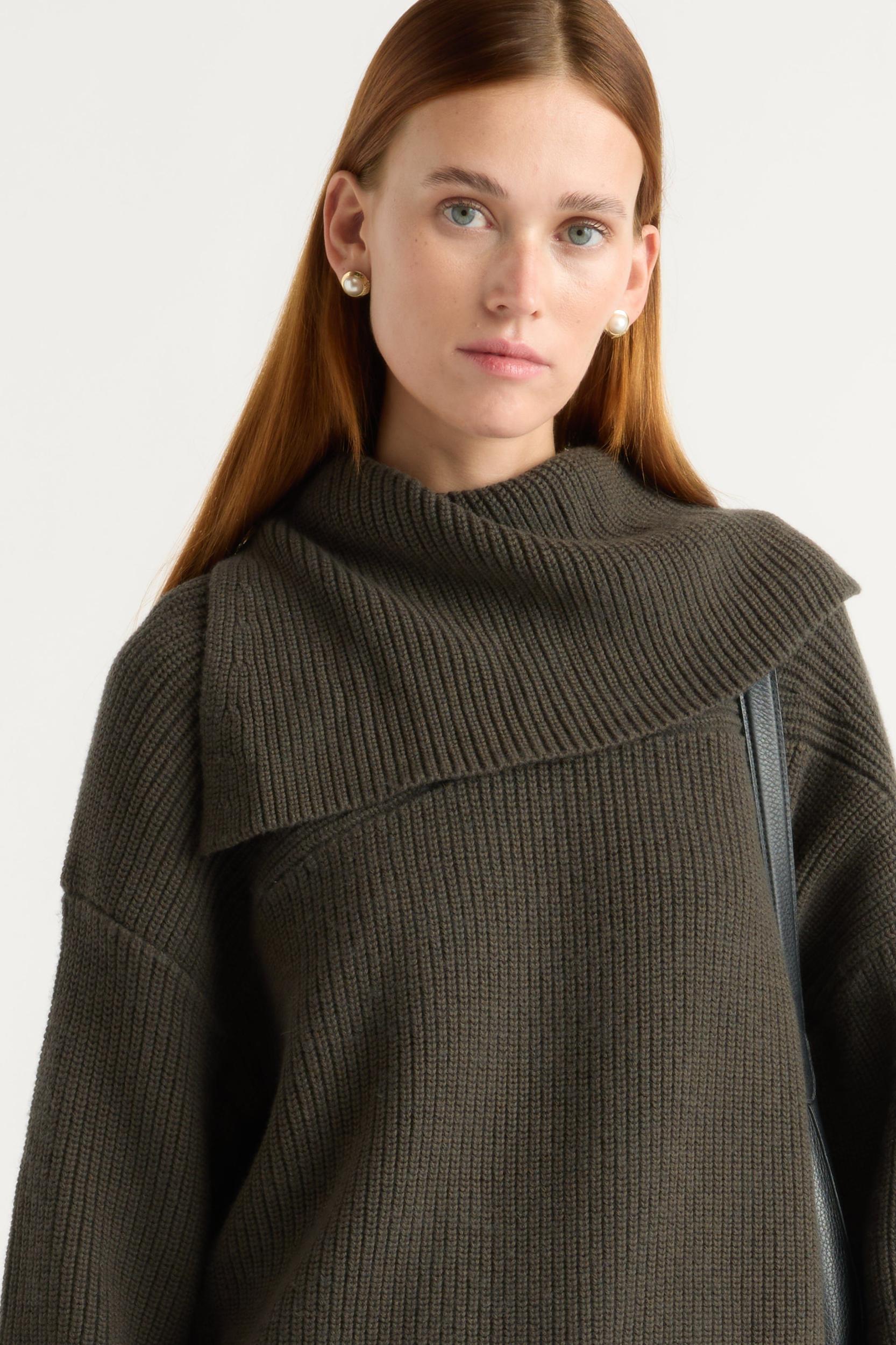 Ezra Organic Cotton-Wool Foldover-Collar Sweater Product Image