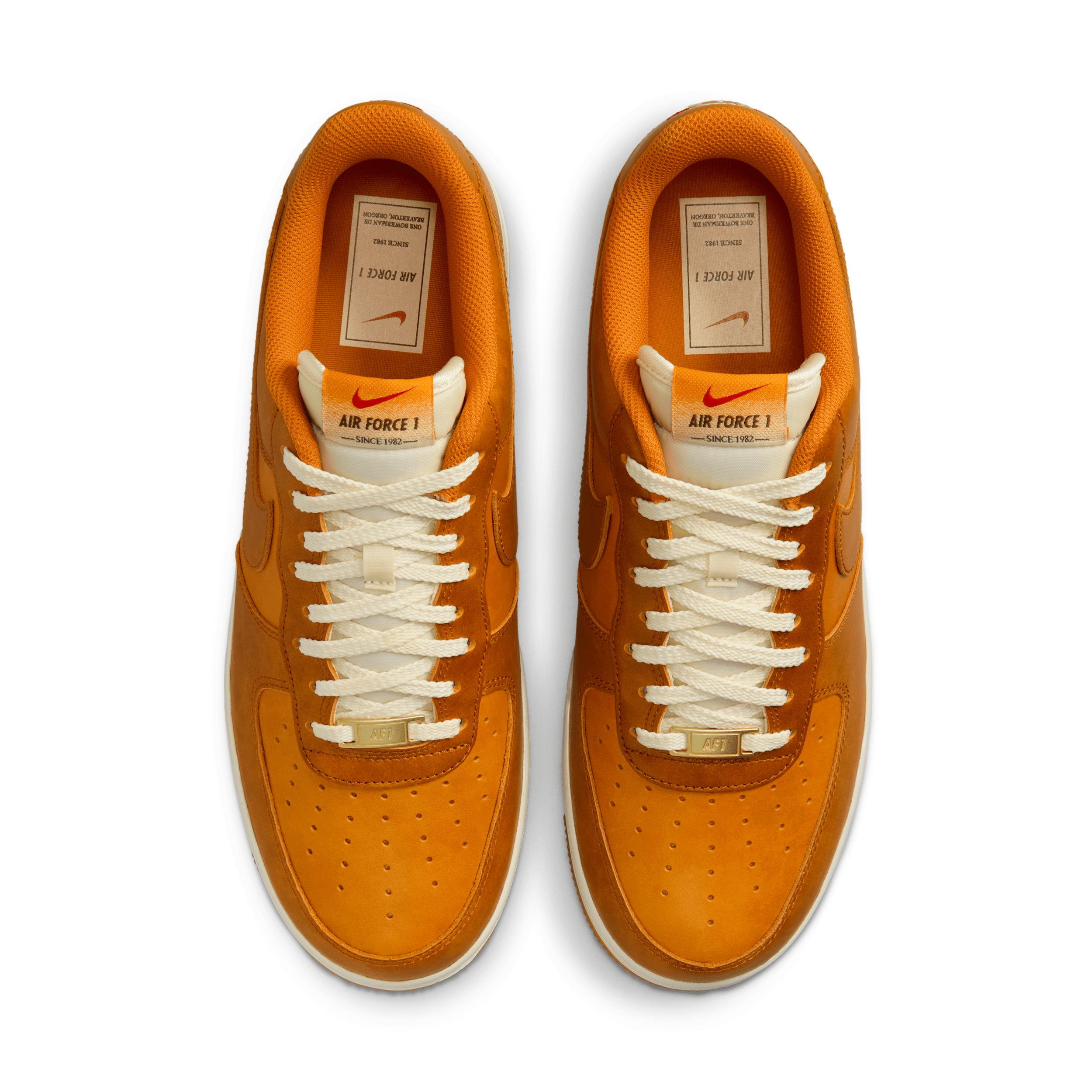 Mens Nike Air Force 1 07 LV8 Casual Shoes Product Image
