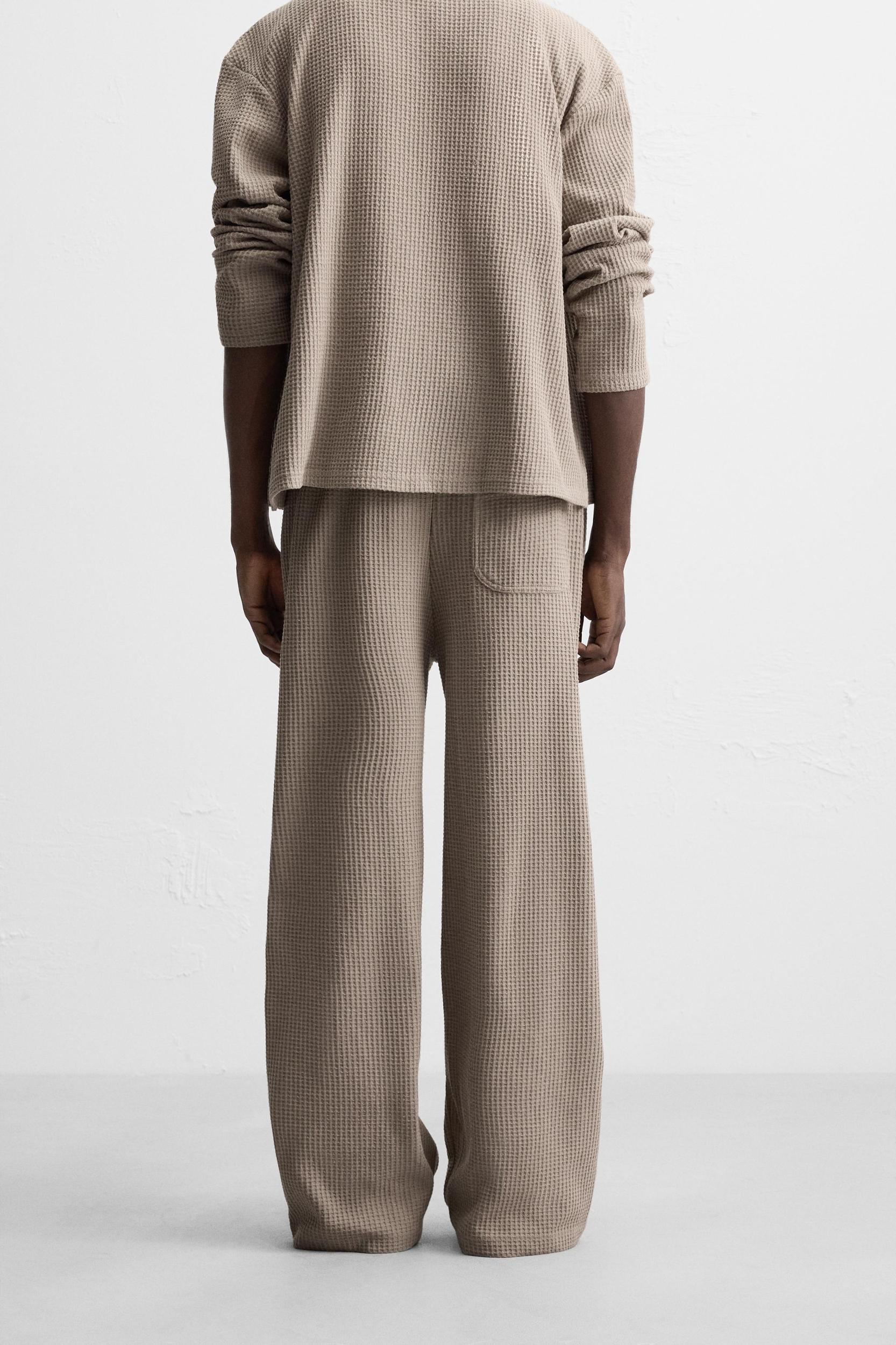 TEXTURED RELAXED FIT PANTS Product Image