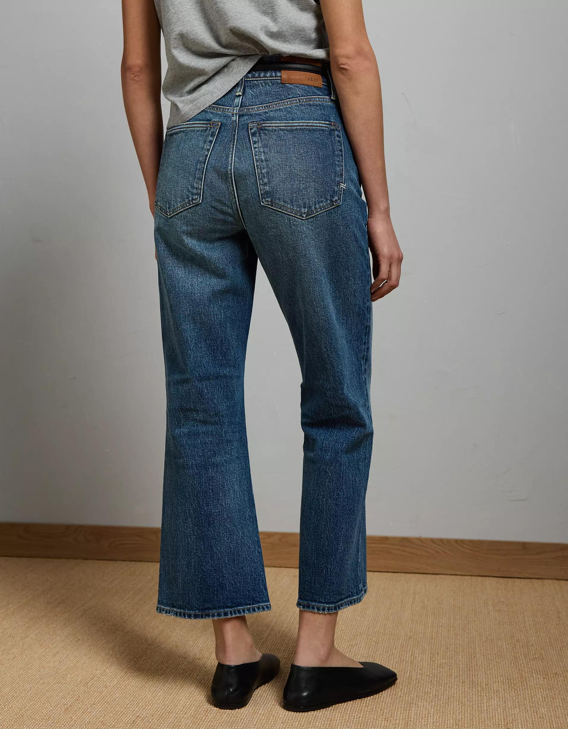 AE77 Premium Bootcut Crop Jean Product Image