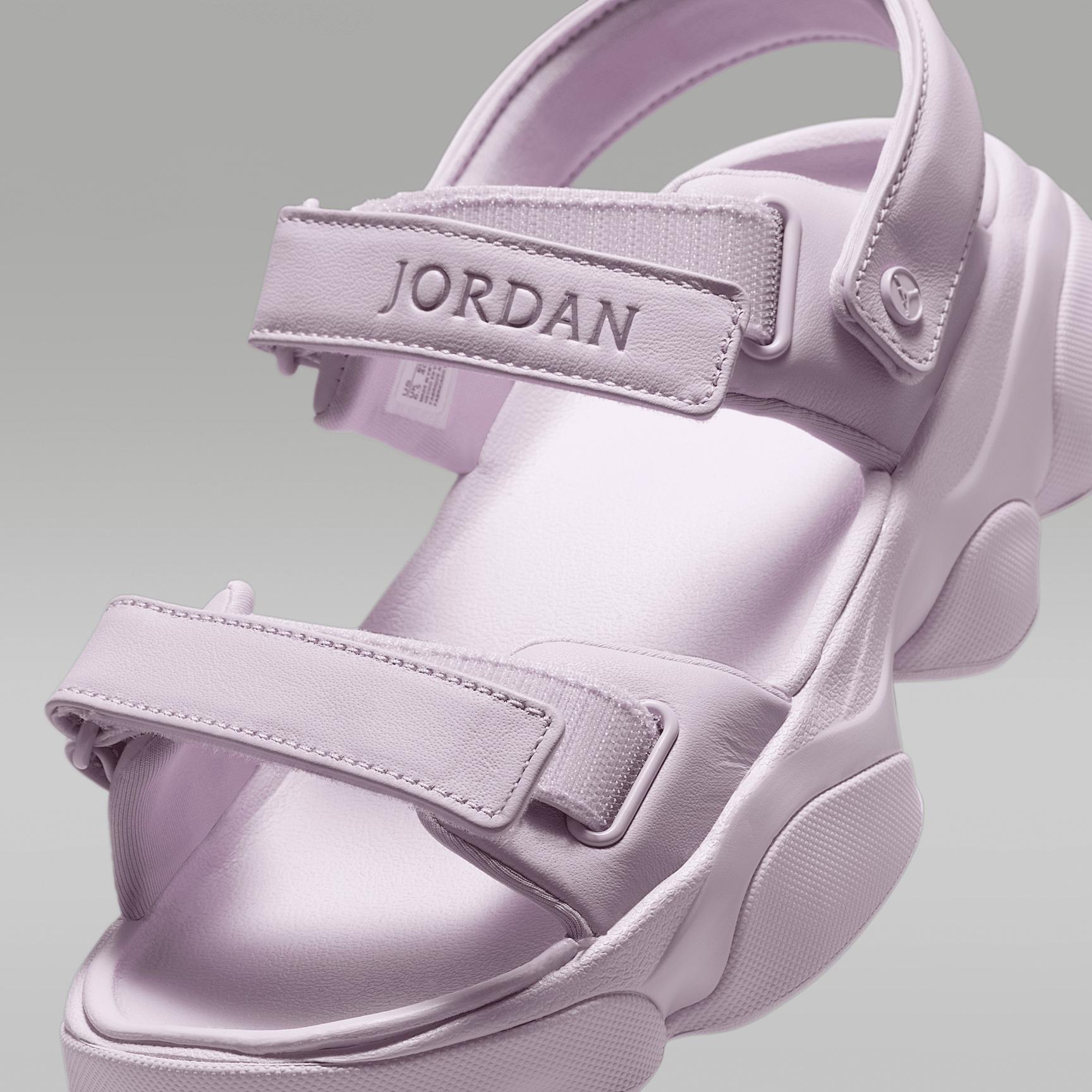 Womens Jordan Deja Sandals | FN5036-500 Product Image