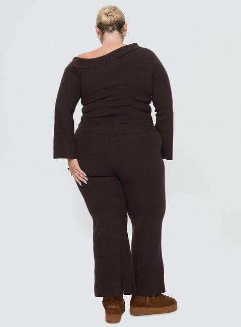 Try Me Knit Pants Chocolate Curve Product Image