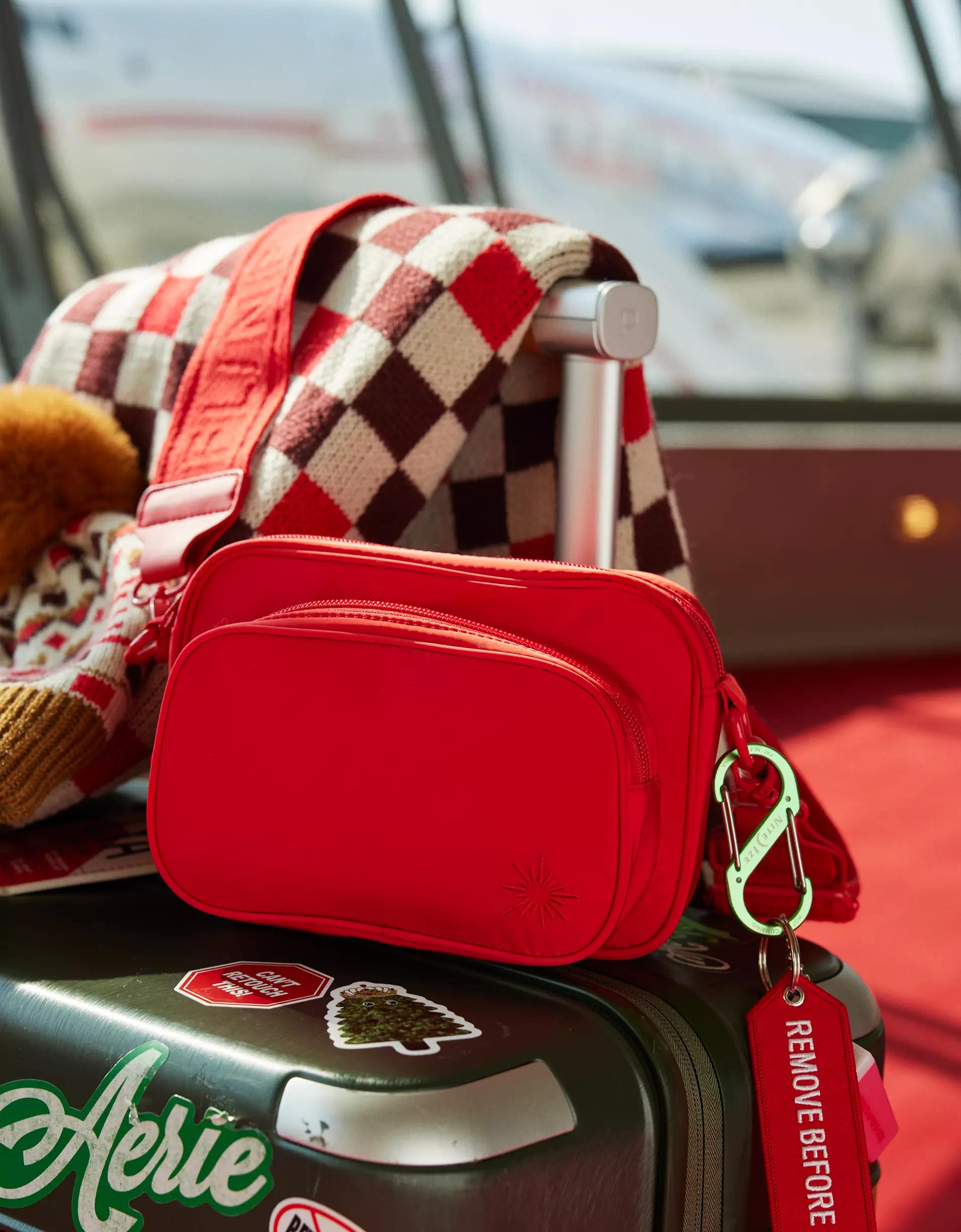 OFFLINE By Aerie Makin' Moves Crossbody Bag Product Image