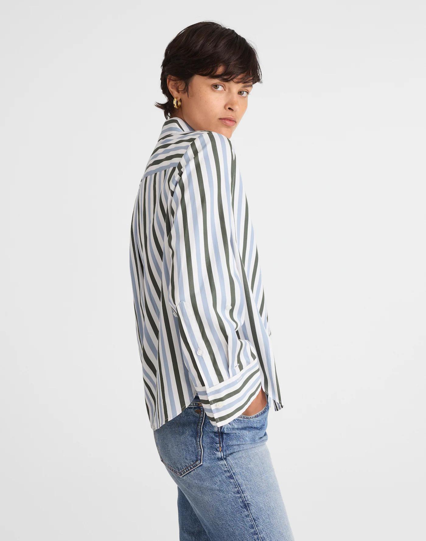 Poplin Easy Y-Neck Button-Up Shirt Product Image