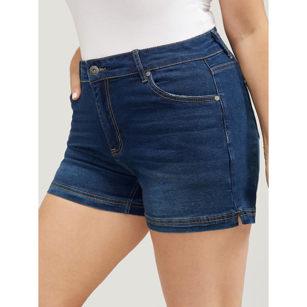 Plus Size Moderately Stretchy High Rise Dark Wash Split Hem Denim Shorts Women Midnight Medium stretch Dailywear Pocket Casual Denim Shorts BloomChic 24/3X Product Image