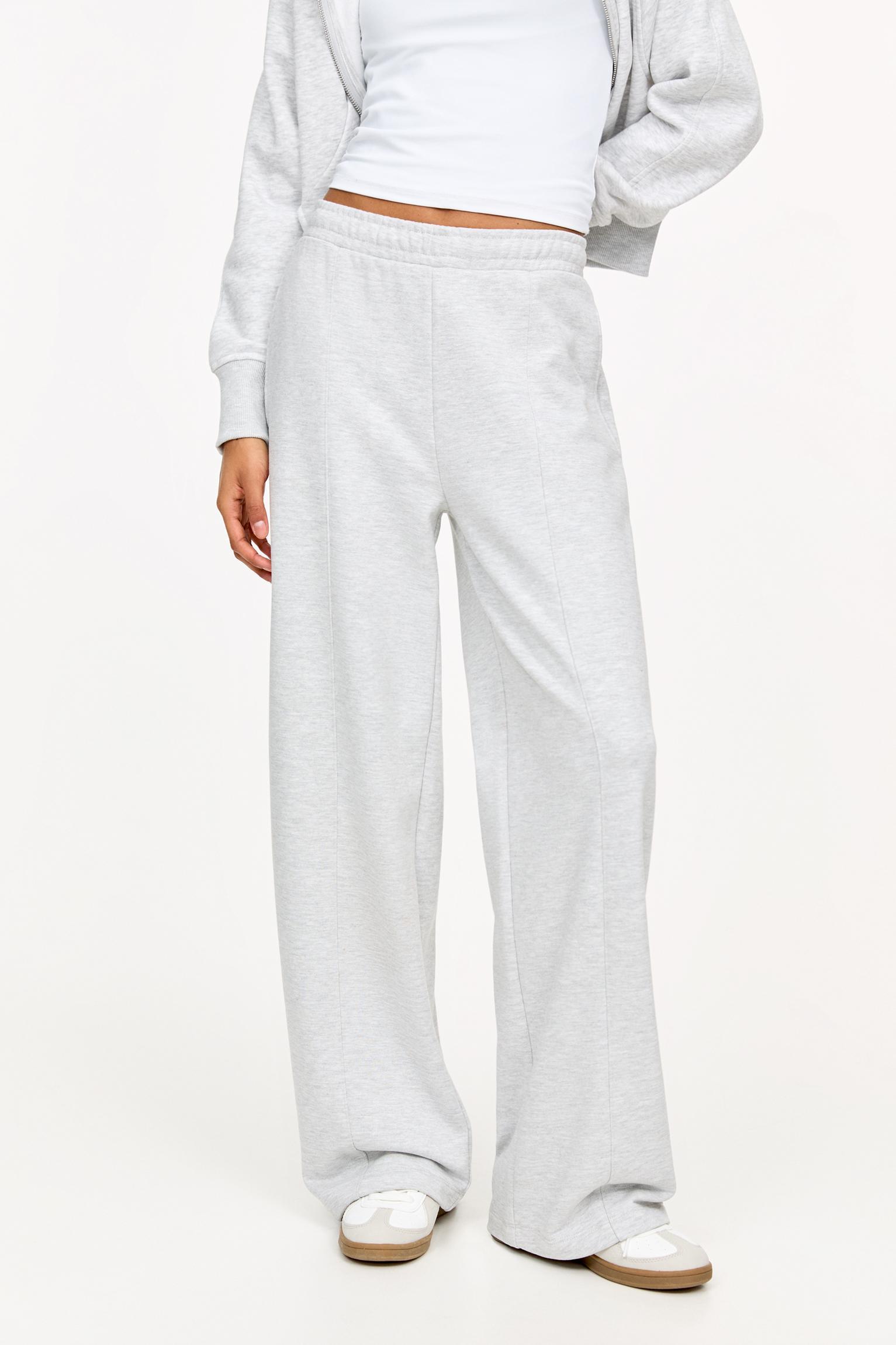 Wide leg tracksuit pants Product Image