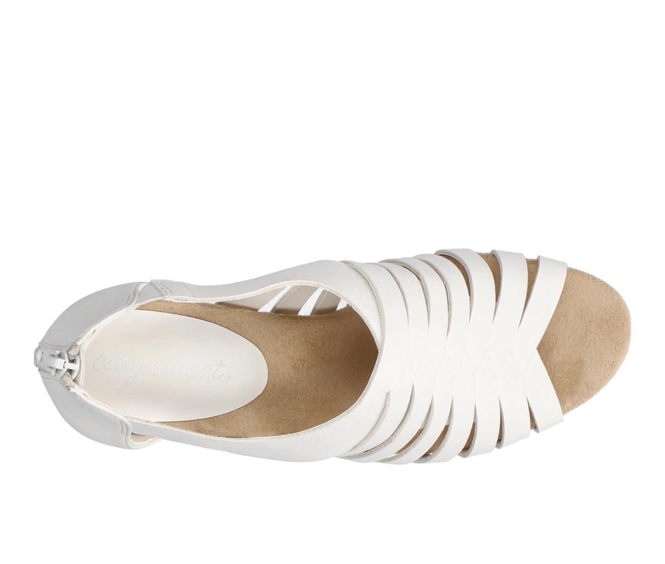 Women's Easy Street Vanni Pumps Product Image