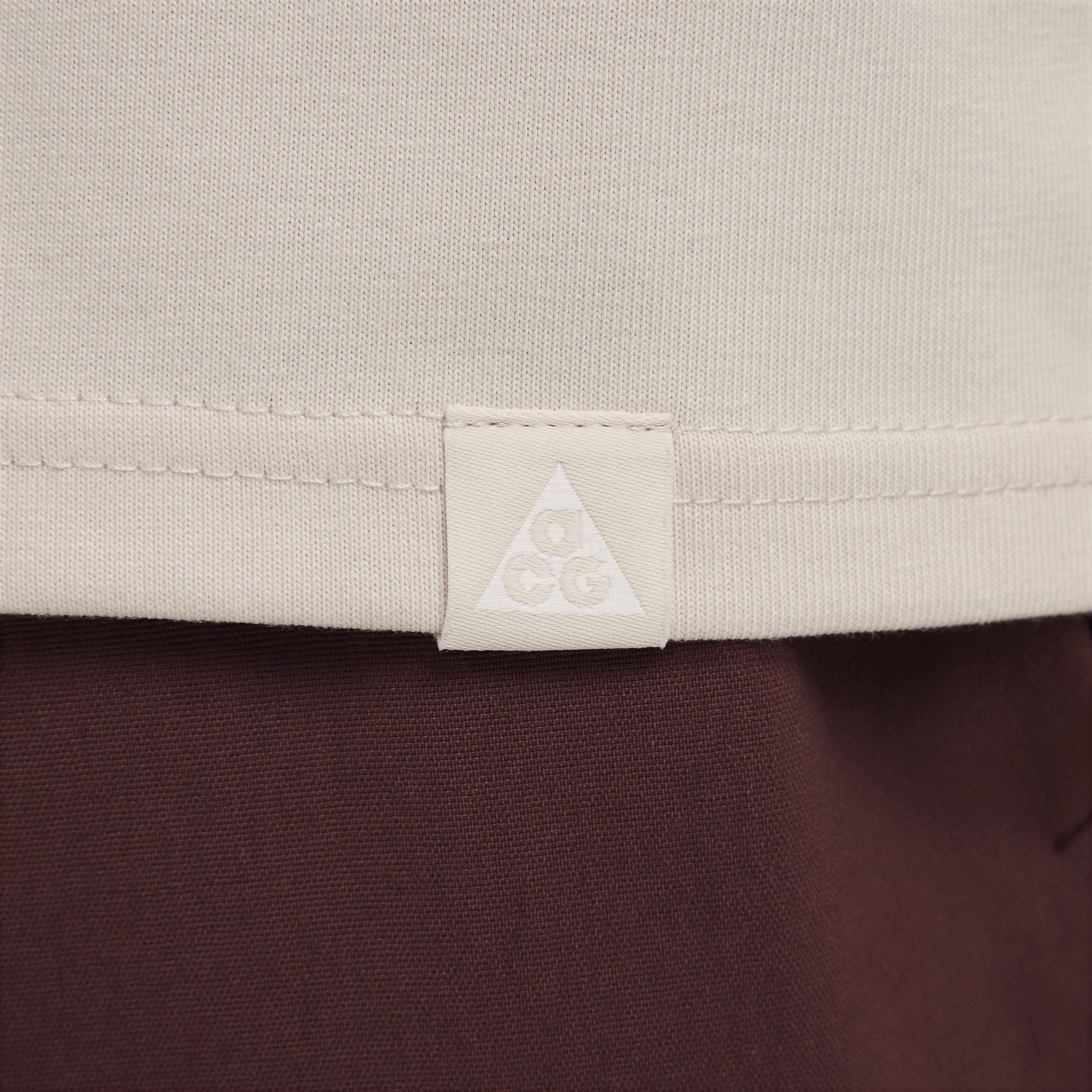 Nike ACG Men's Long-Sleeve T-Shirt Product Image